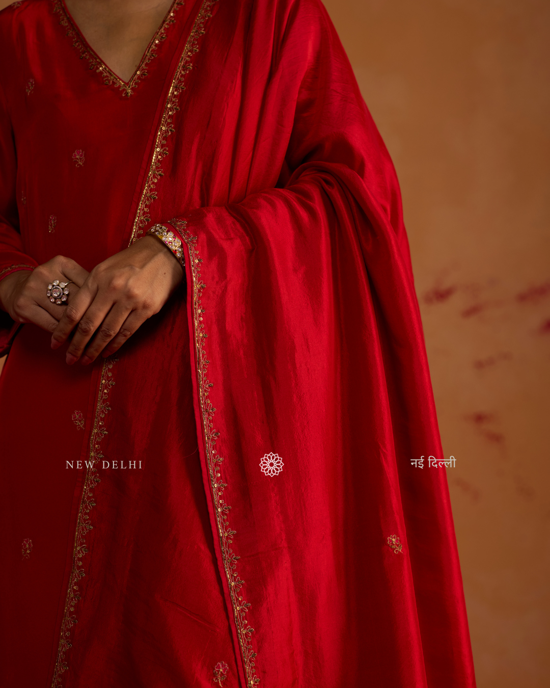 Gulnaar - Ashi Red