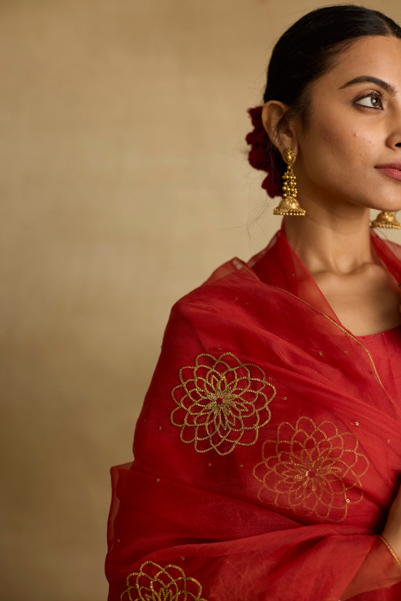 Samira - A scarlet red chanderi kurta set with handcrafted ari-zardozi embroidery.