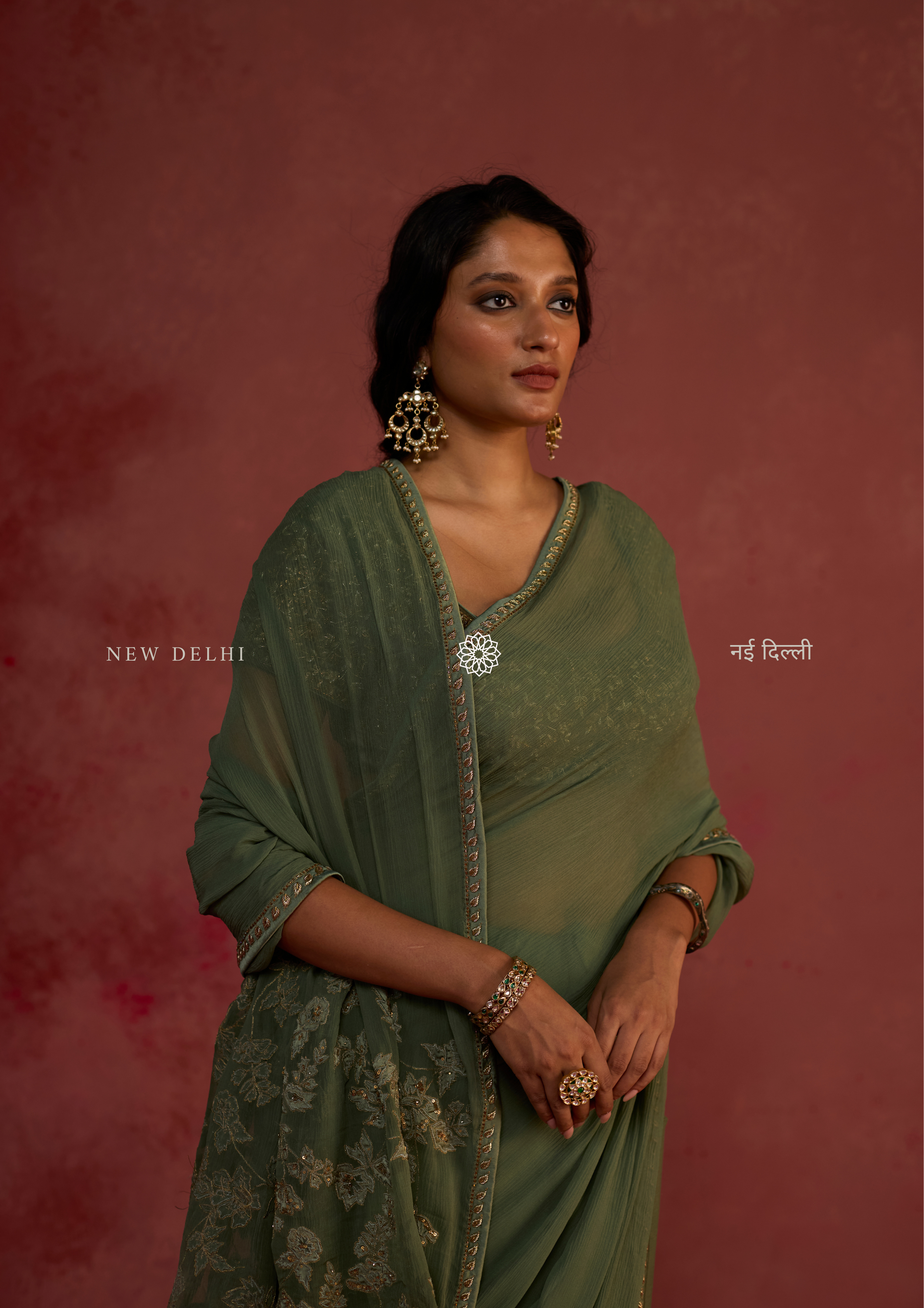 Anaira | Olive Green Chiffon Saree with Velvet Patch Pallu