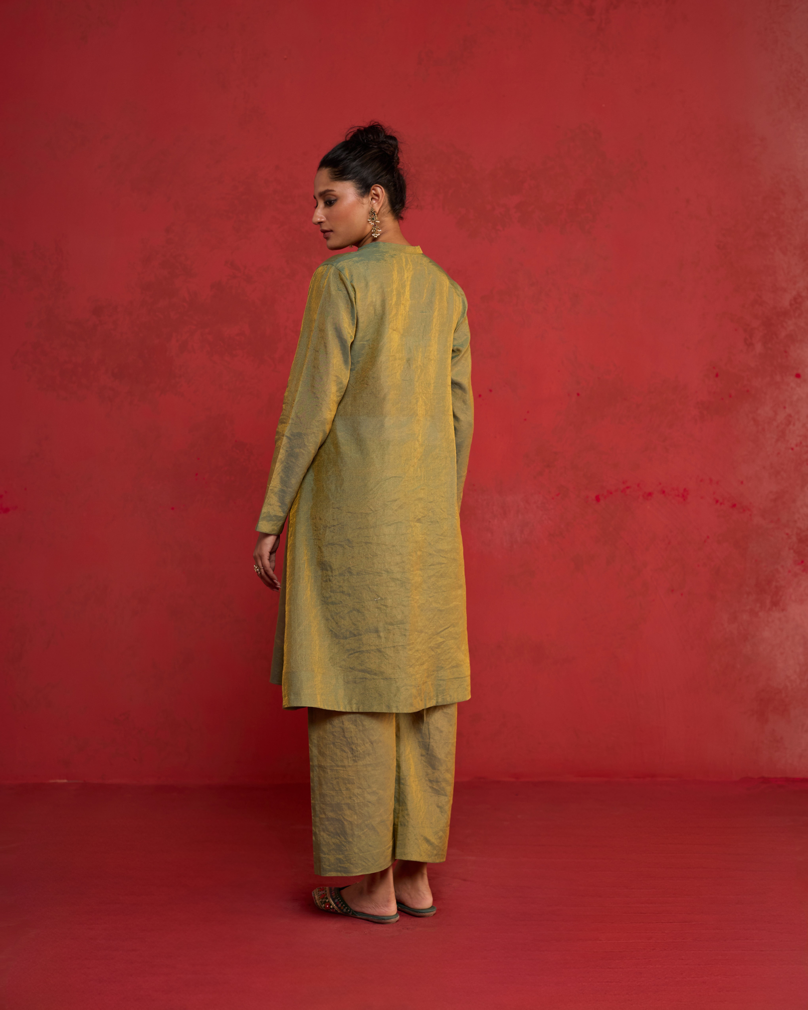 Gulnaar - Olive green
