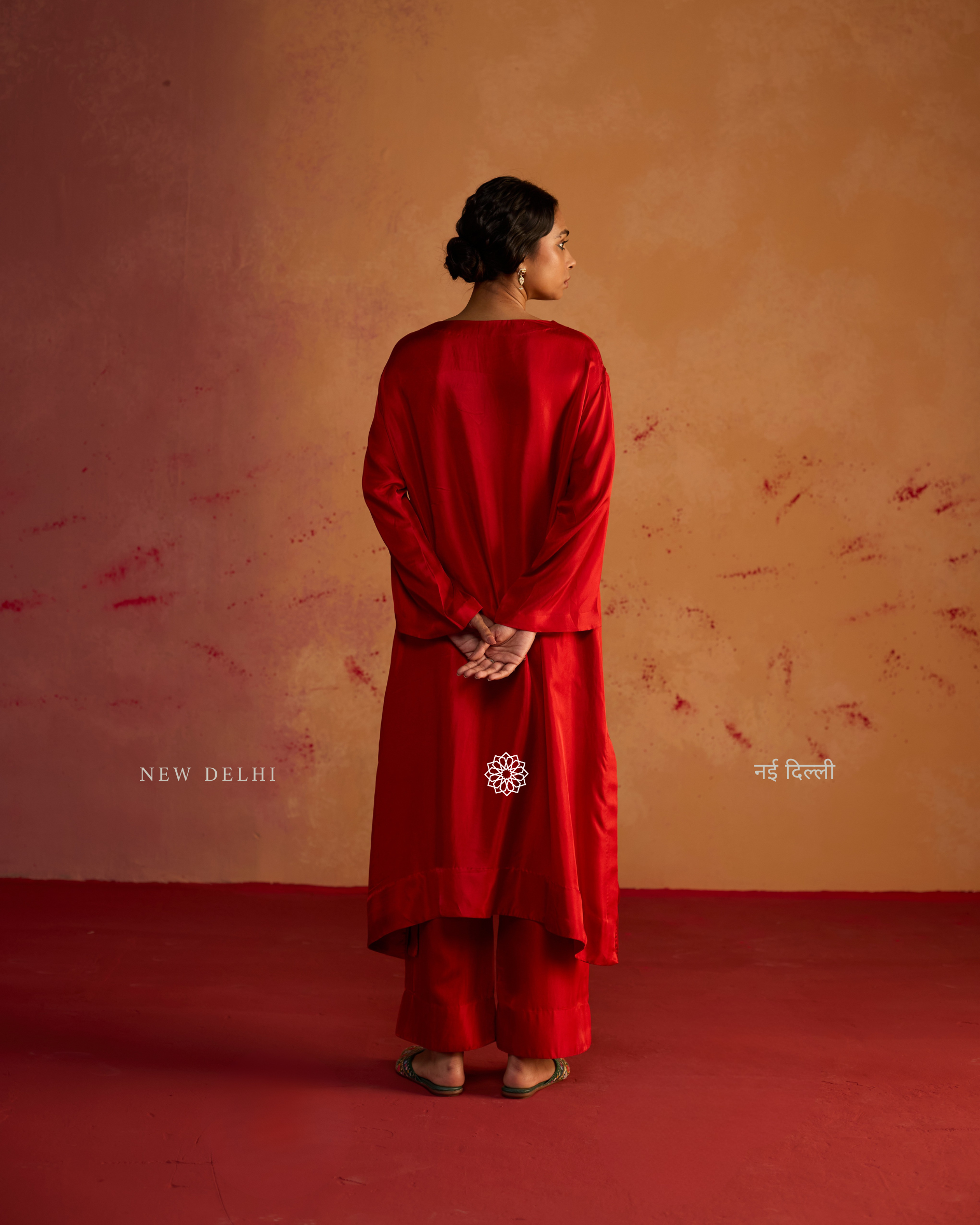 Gulnaar - Red