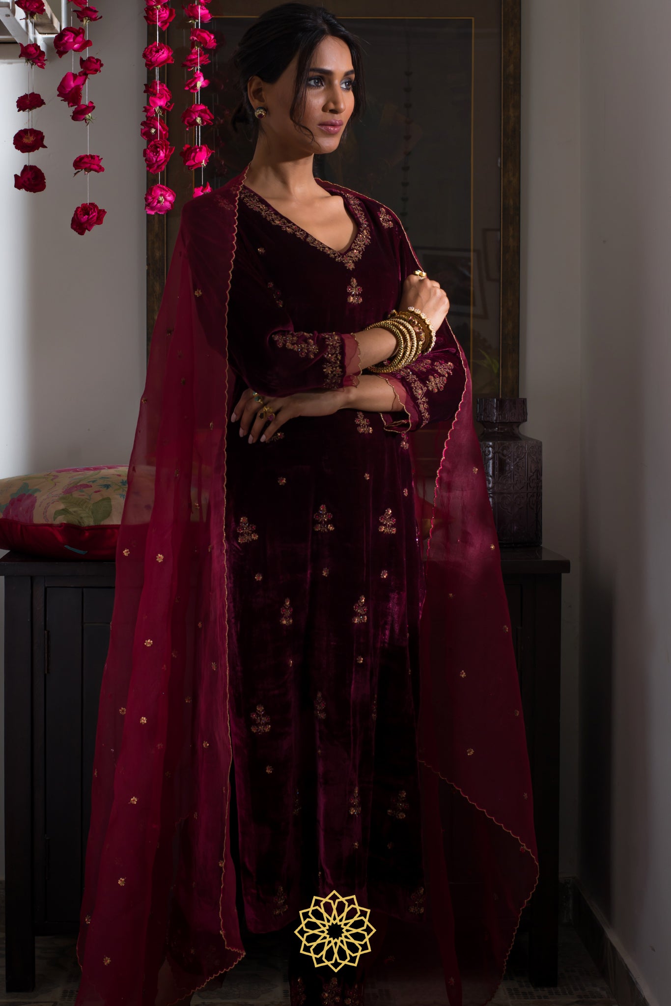 RUBY VELVET KURTA SET