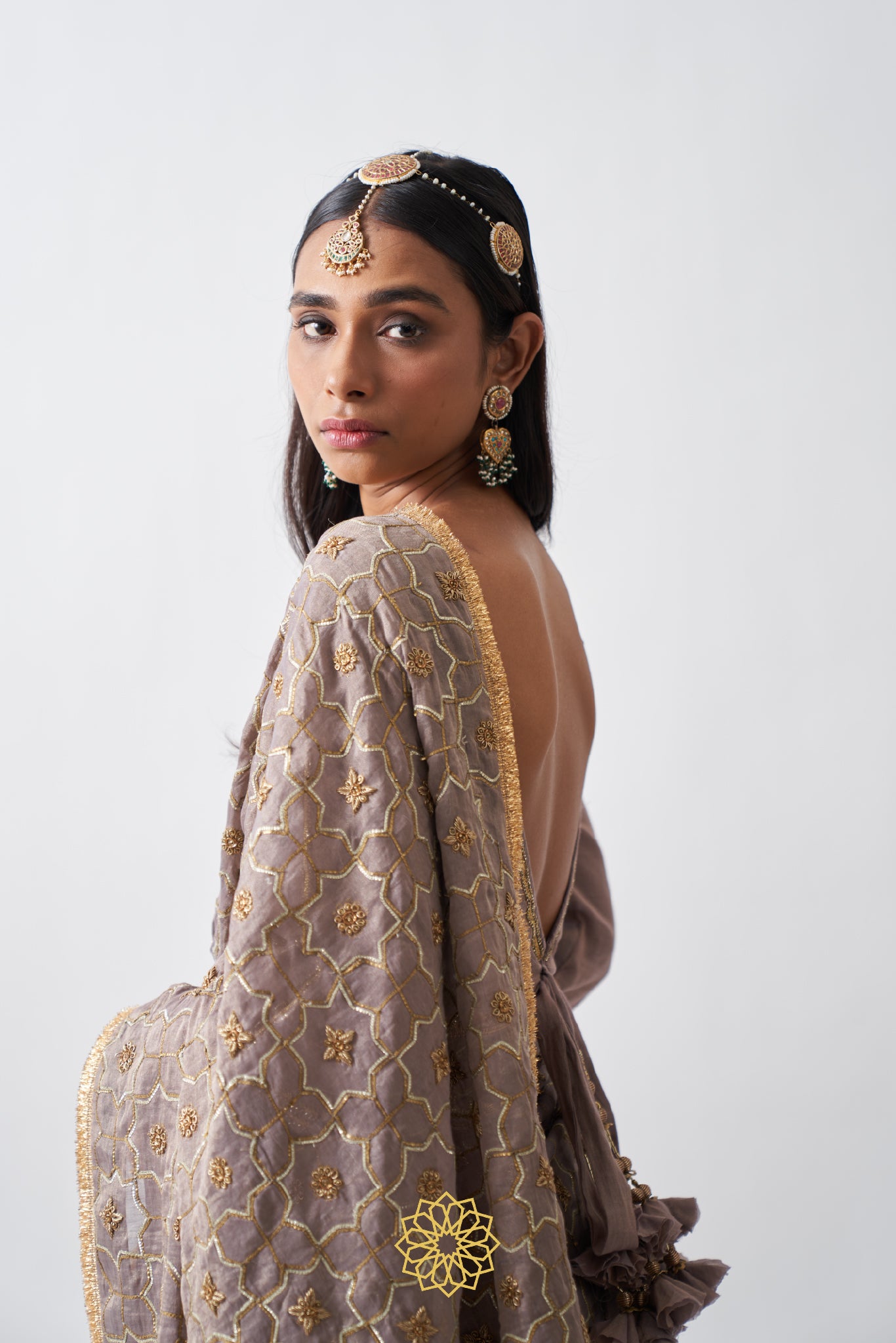 VERA HANDWOVEN TISSUE CHANDERI SAREE