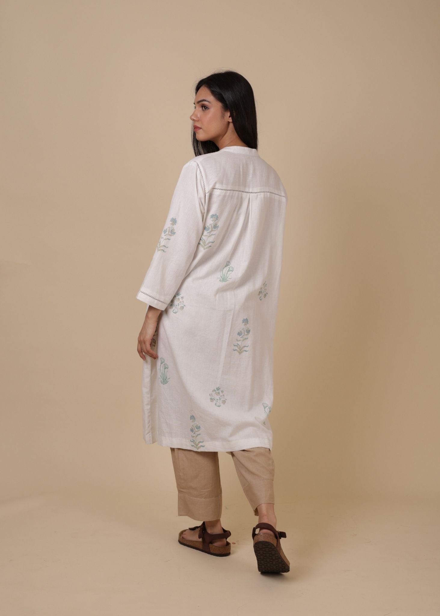 KARI WHITE BLOCK PRINTED COTTON LINEN KURTA