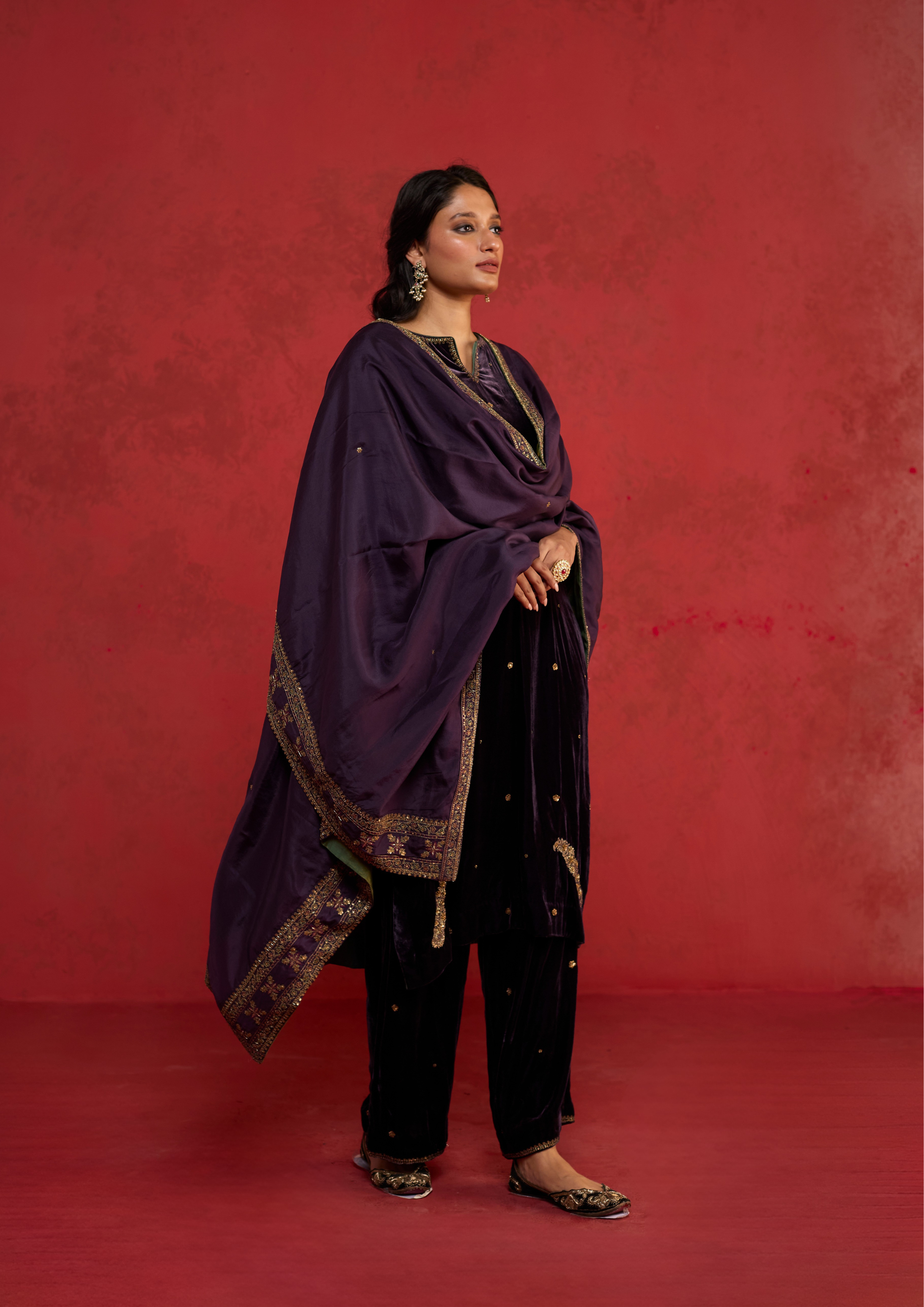 Mahira | Deep Purple Velvet Kurta Set with Ari-Zardozi Work