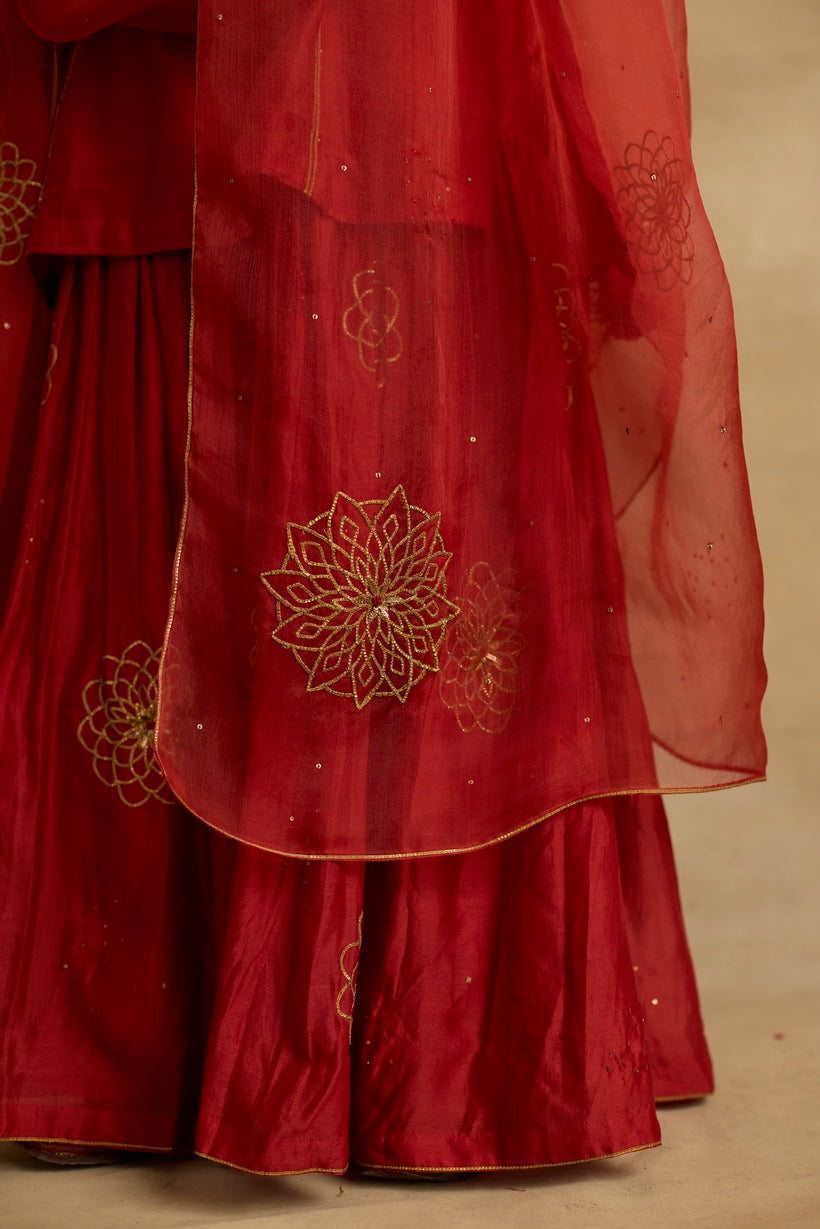 Samira - A scarlet red chanderi kurta set with handcrafted ari-zardozi embroidery.