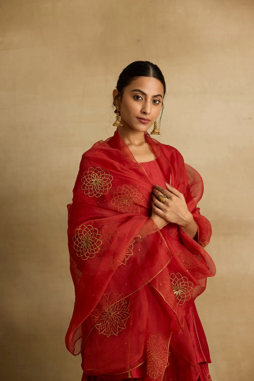 Samira - A scarlet red chanderi kurta set with handcrafted ari-zardozi embroidery.