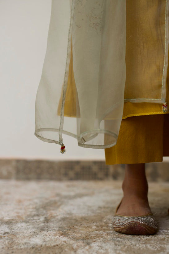 YUKTA | Turmeric Yellow Handloom Cotton Kurta Set