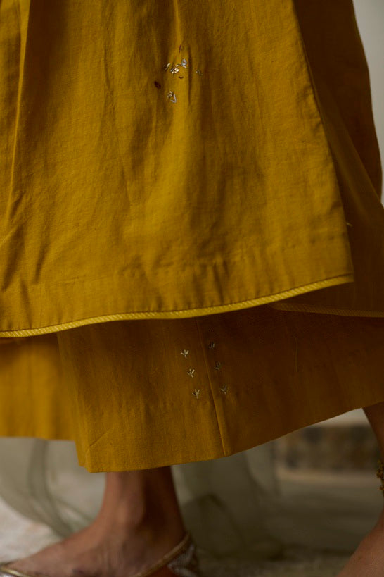 YUKTA | Turmeric Yellow Handloom Cotton Kurta Set