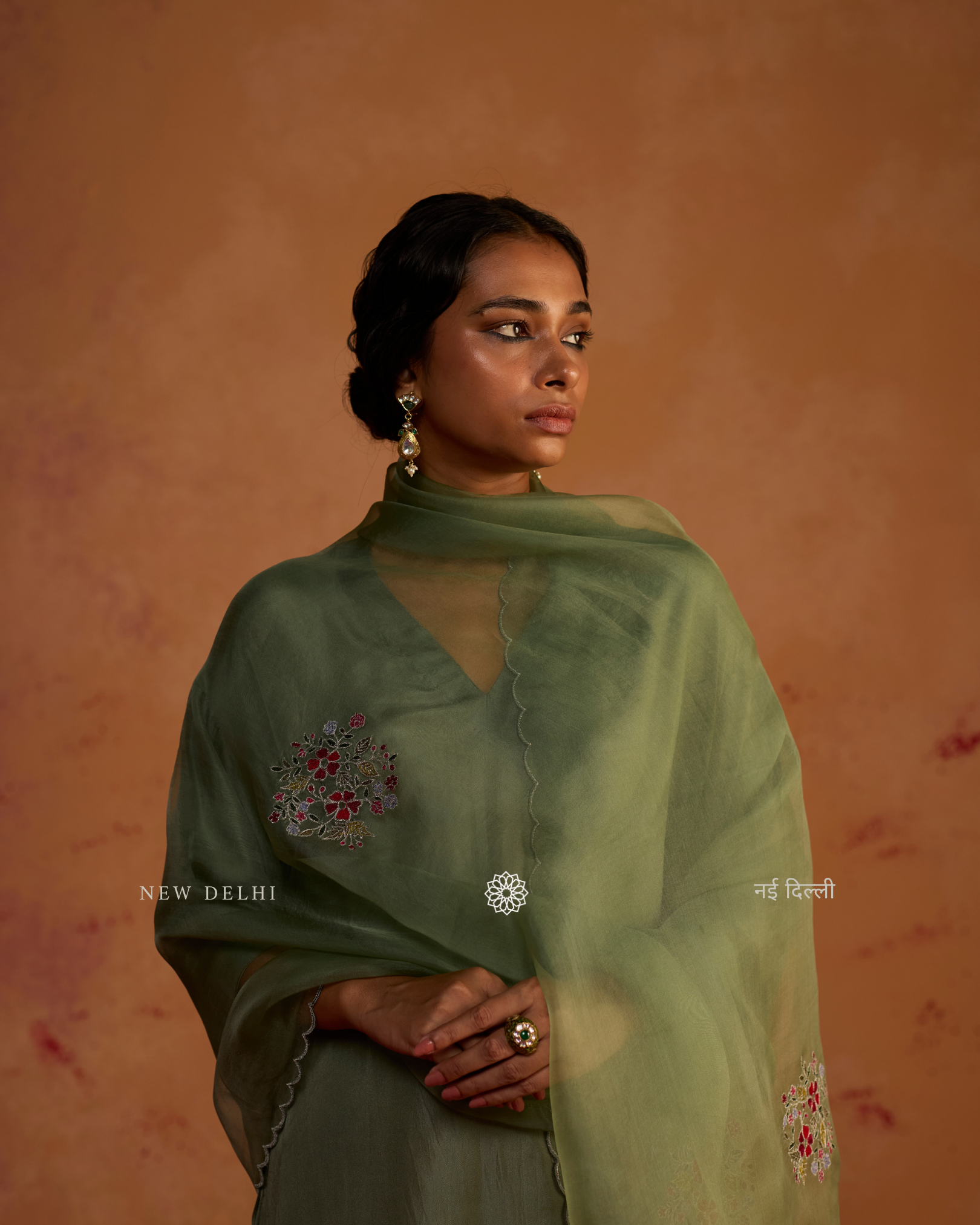 Gulnaar - Sage Silk