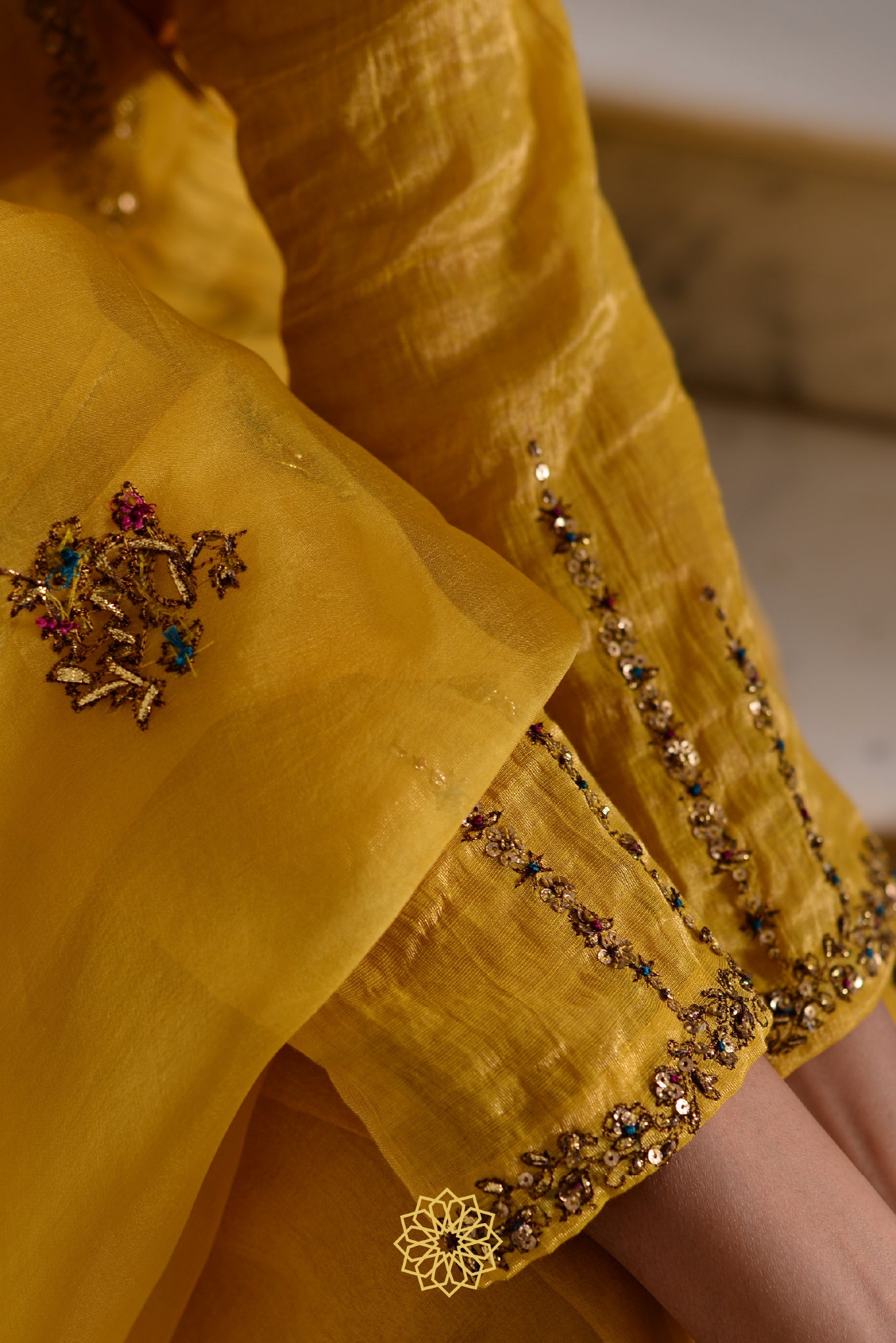 AMBER CHANDERI KURTA SET