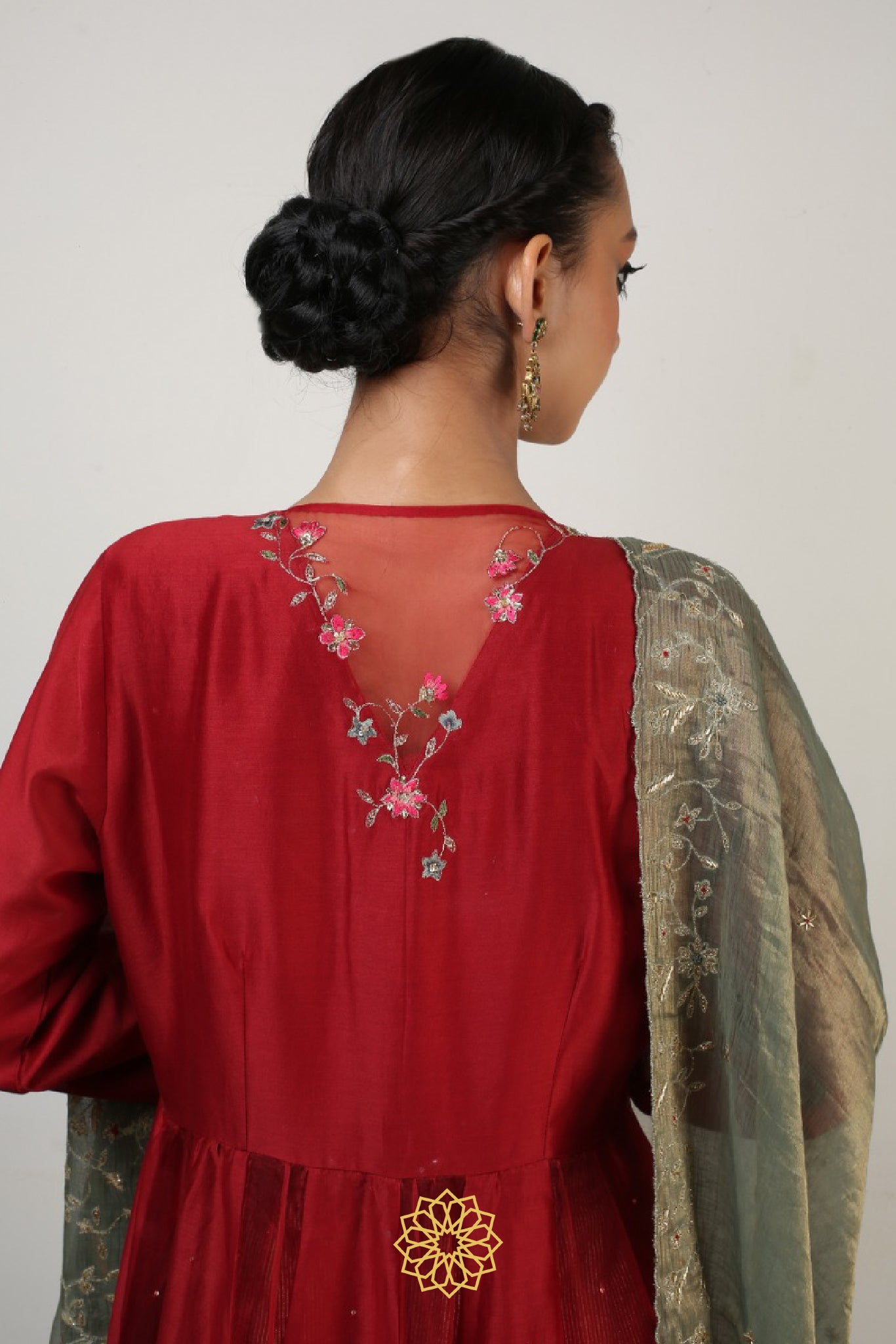 ANOKHI EMBROIDERED KURTA SET