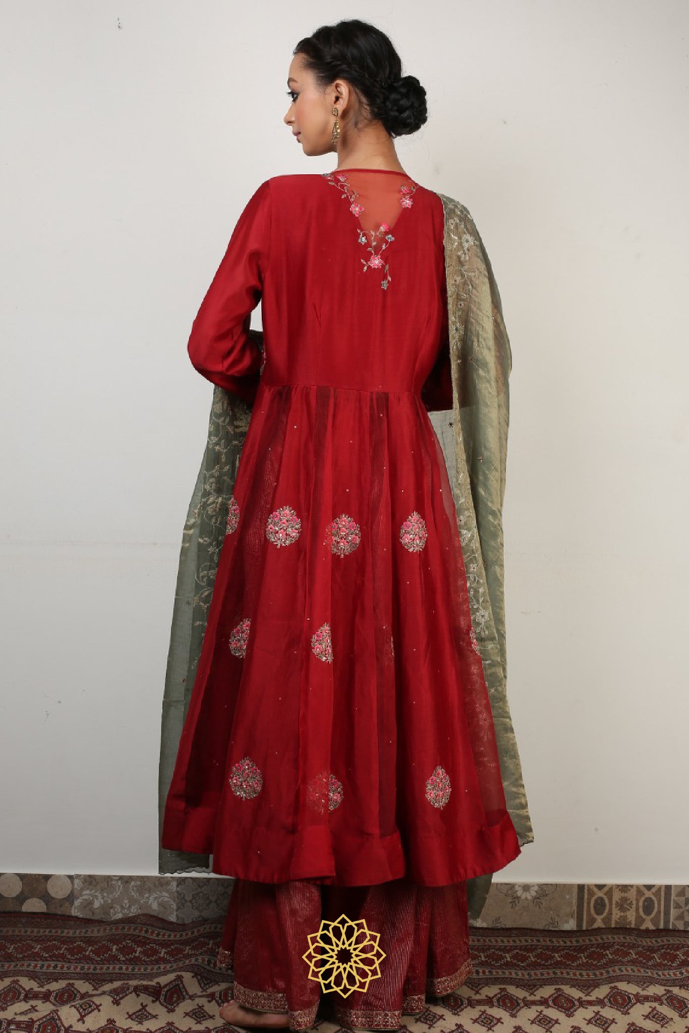 ANOKHI EMBROIDERED KURTA SET