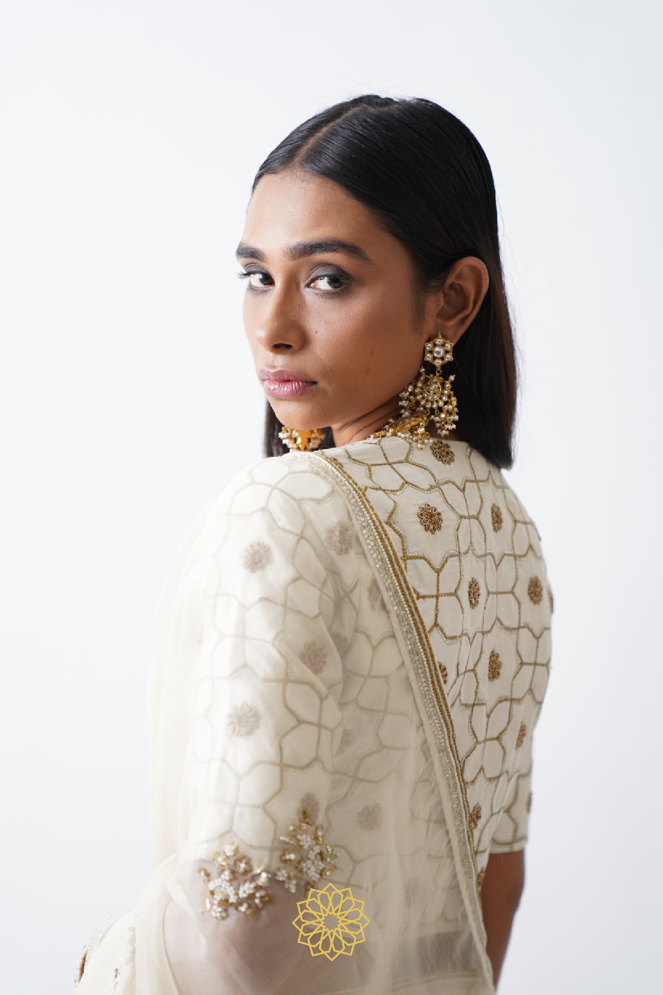 AVANTI GOLD BANARASI GEORGETTE EMBROIDERED SAREE