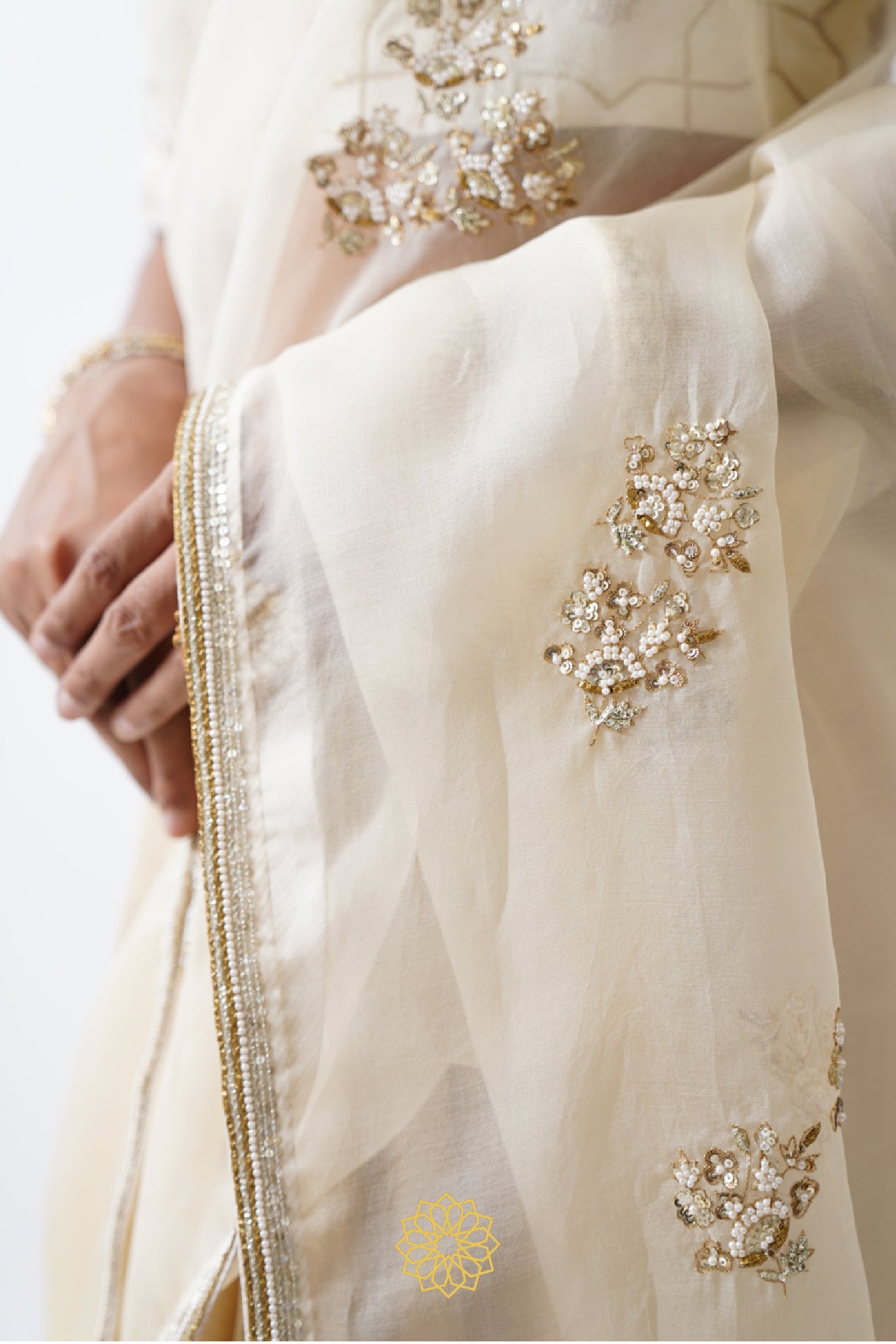 AVANTI GOLD BANARASI GEORGETTE EMBROIDERED SAREE