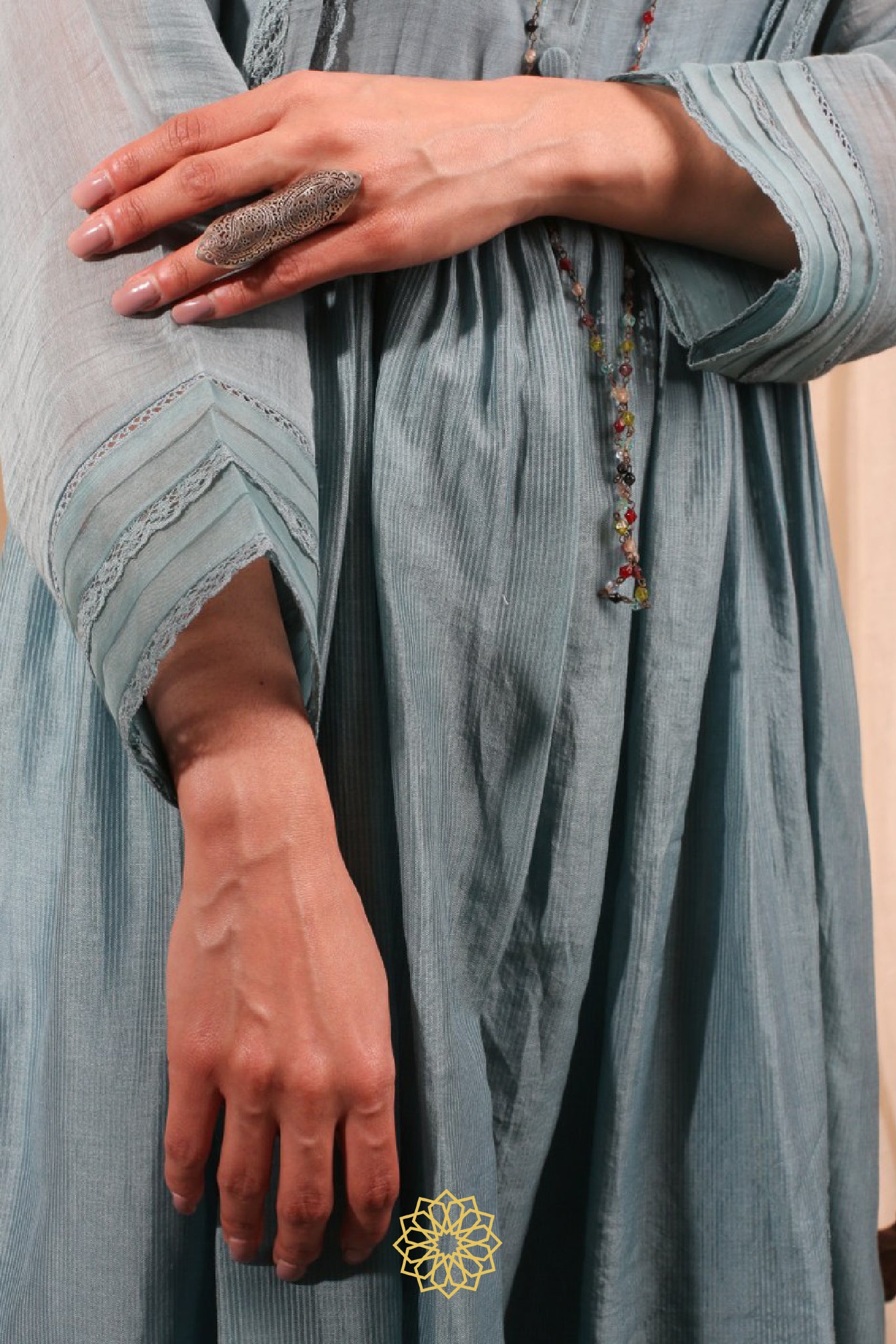BLUE EMBROIDERED KURTA SET