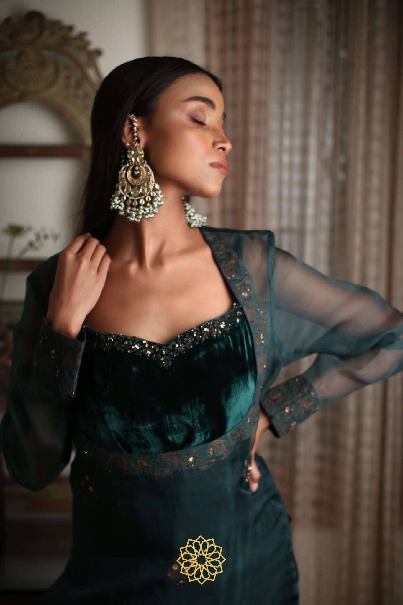 CONIFER VELVET  KURTA SET
