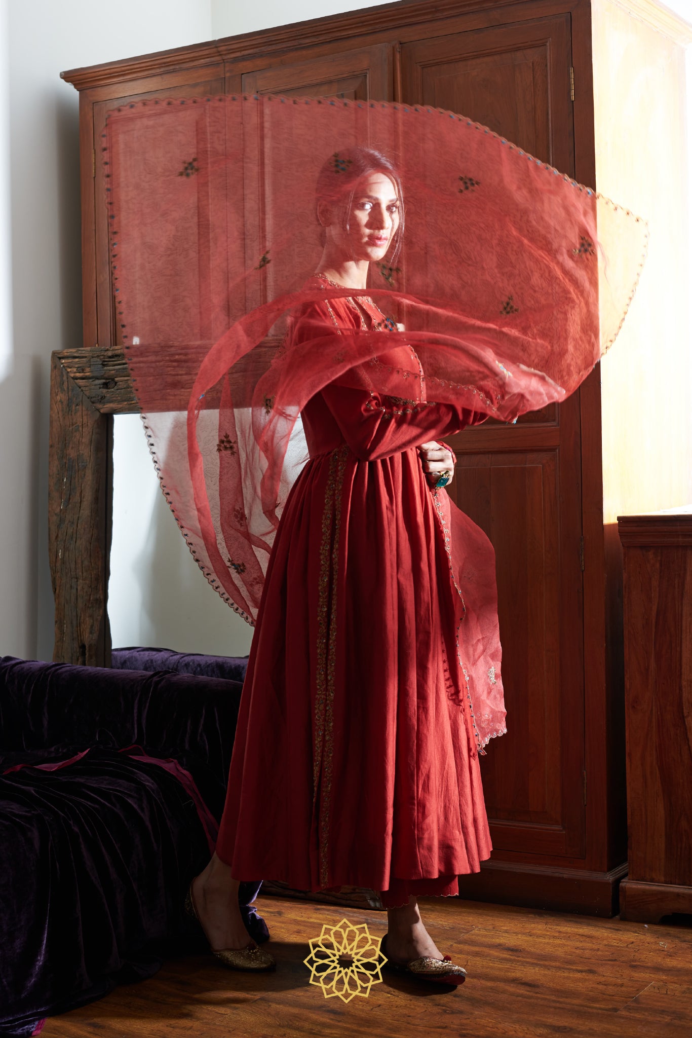 CRIMSON CHANDERI ANARKALI SET