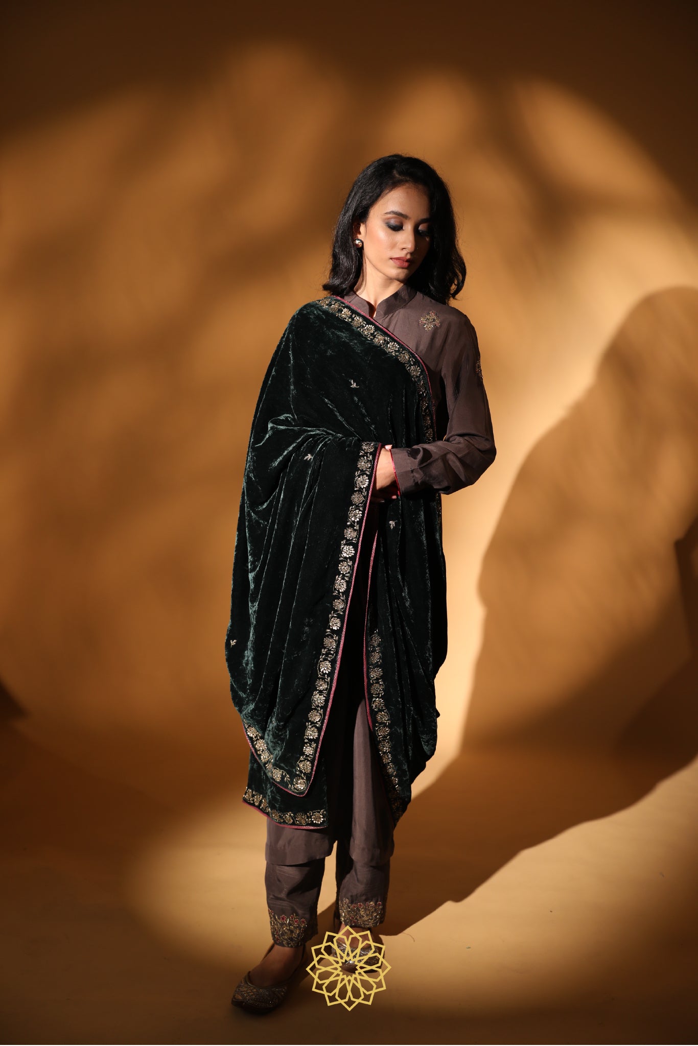 DIA EMBROIDERED DUSHALA