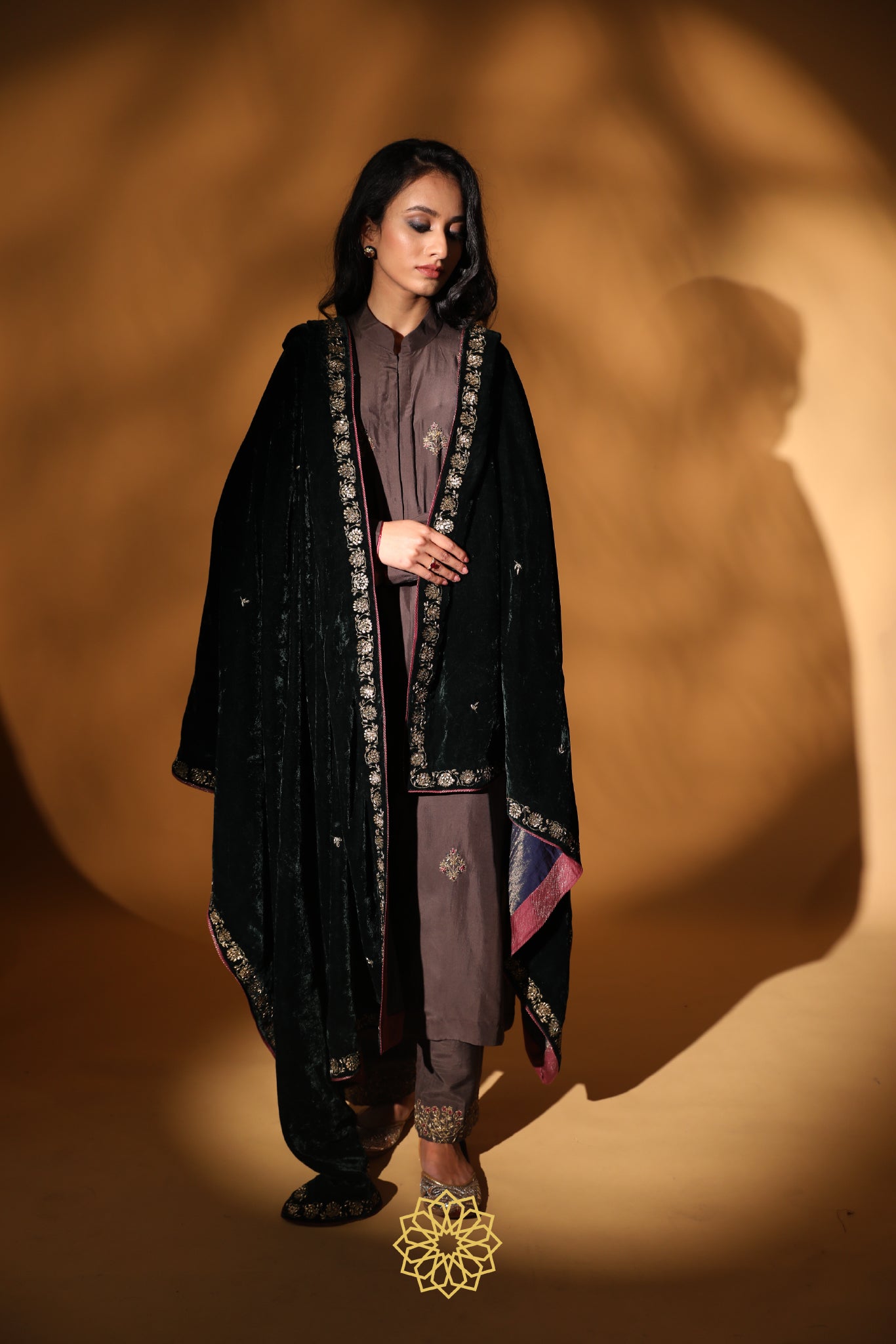 DIA EMBROIDERED DUSHALA