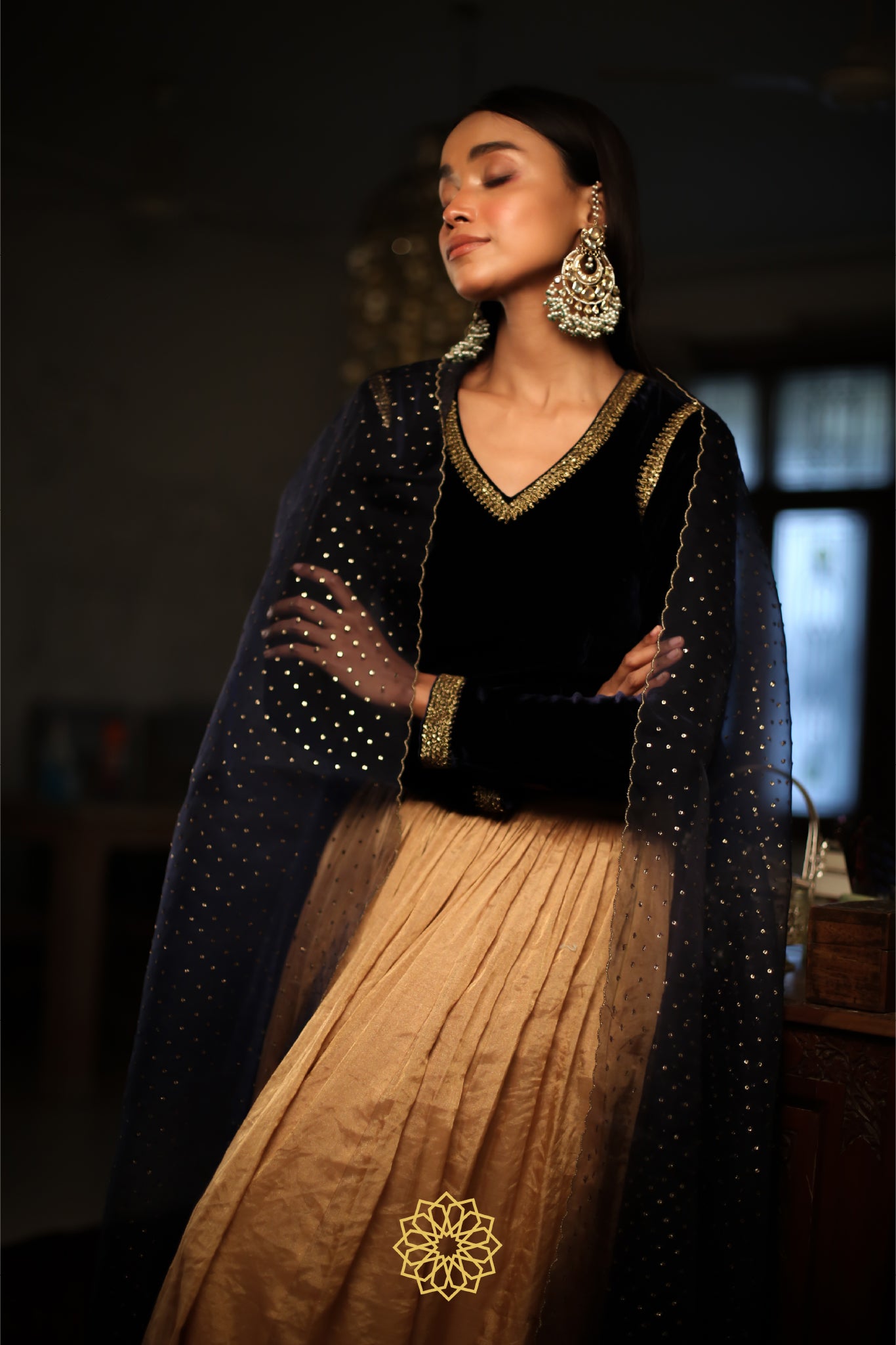 ERUM EMBROIDERED LEHENGA SET