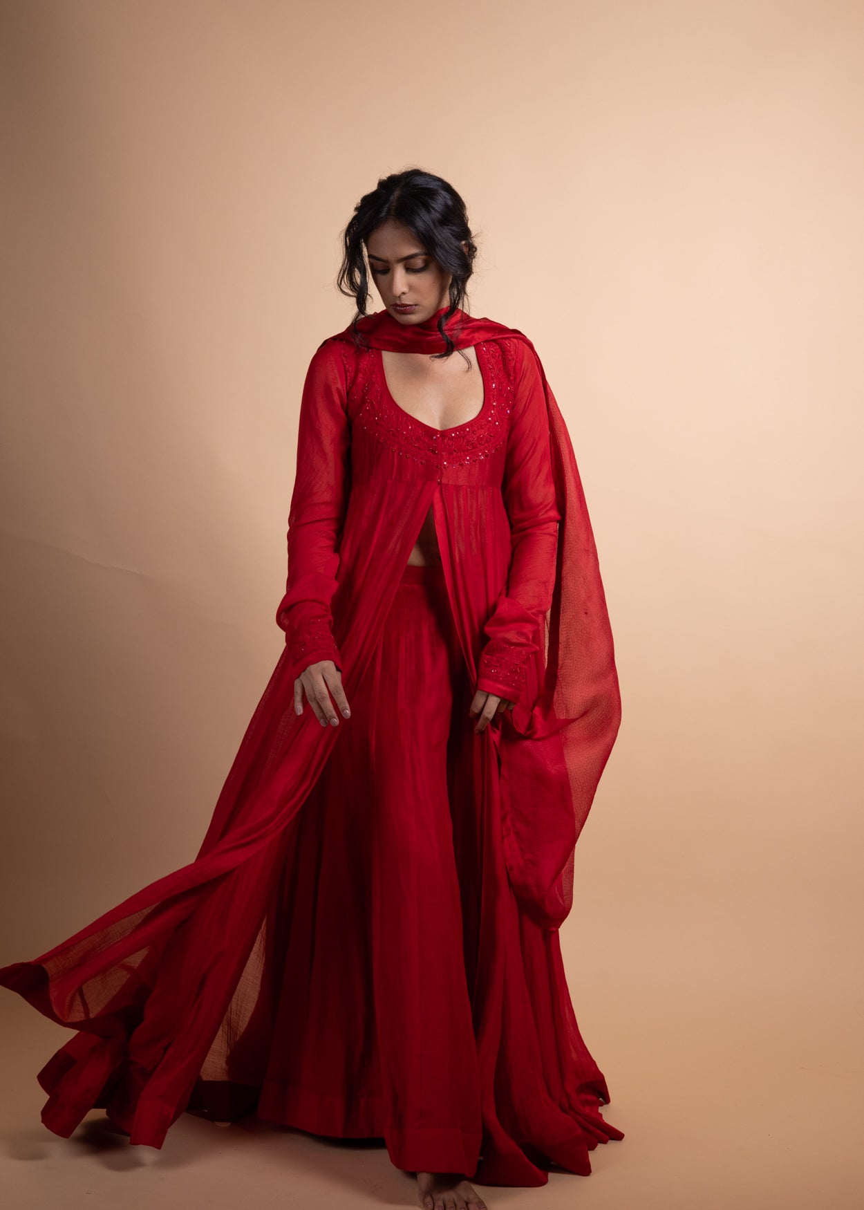 Tisha - Red Chanderi Anarkali Suit Set with Soft Shantoon Lining, Adorned with Exquisite Ari-Zardozi Embroidery and Finished with Poly Satin Facing