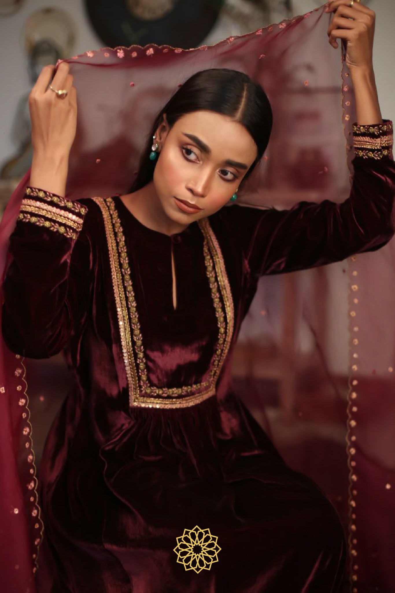 GUL EMBROIDERED VELVET KURTA SET