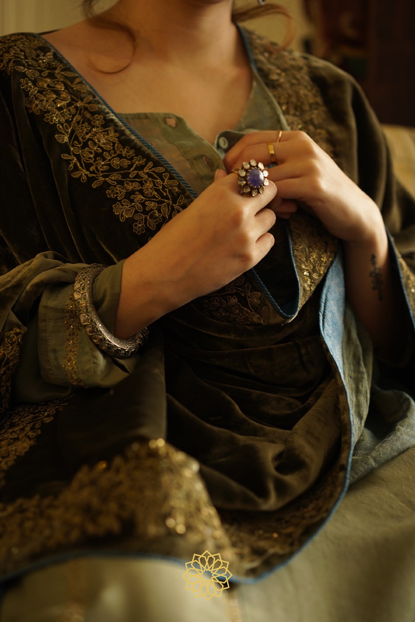 HIRAT EMBROIDEREED DUSHALA
