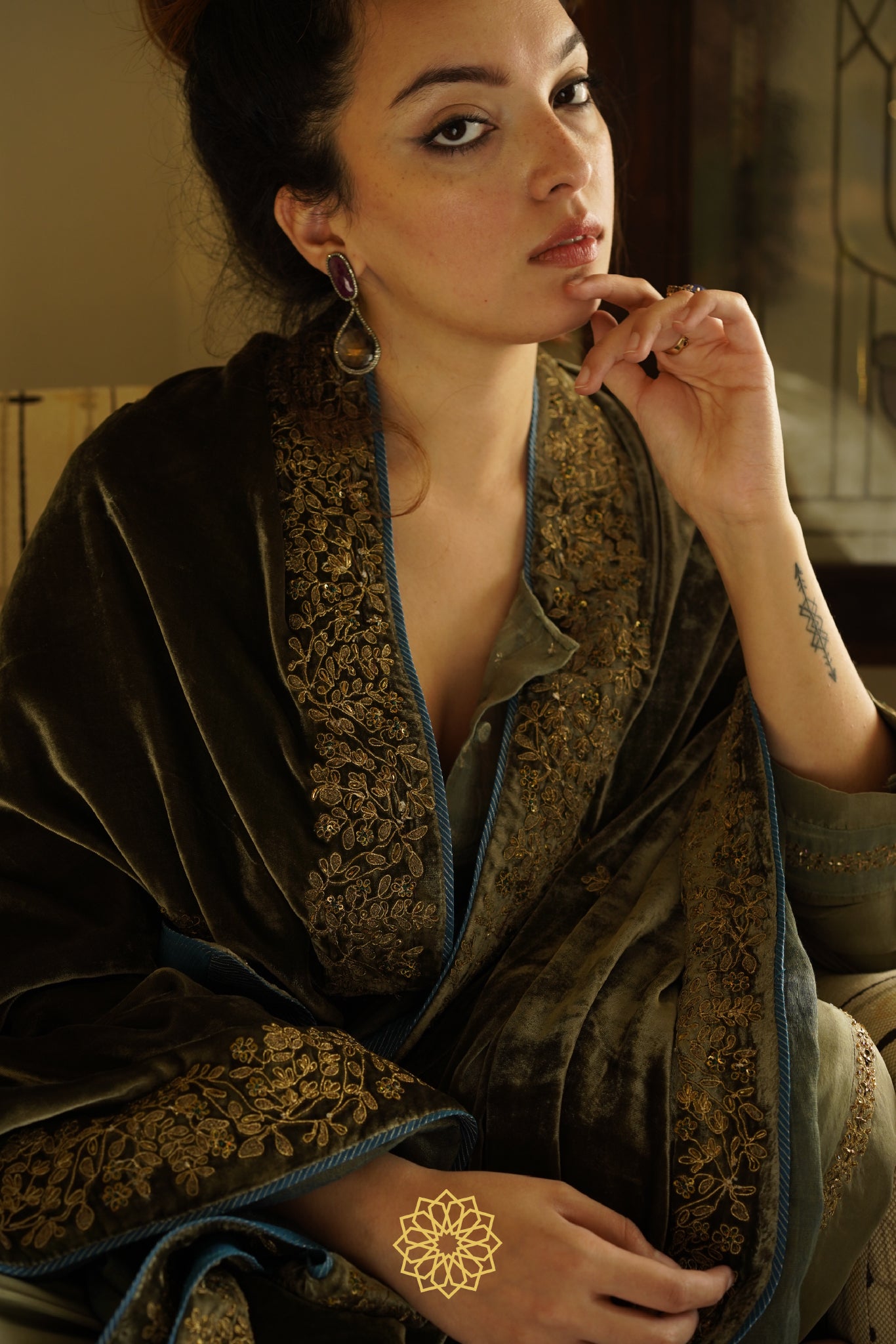 HIRAT EMBROIDEREED DUSHALA