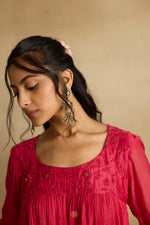 Load image into Gallery viewer, Naisha -  Hot pink mul chanderi kurta set with red kota silk dupatta
