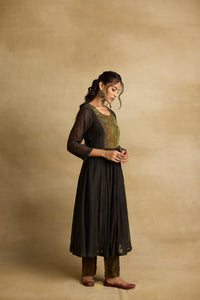 Parnika -  Charcoal mul chanderi kurta with tissue yolk, kota silk green dupatta, handcrafted ari zardozi work