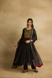 Parnika -  Charcoal mul chanderi kurta with tissue yolk, kota silk green dupatta, handcrafted ari zardozi work