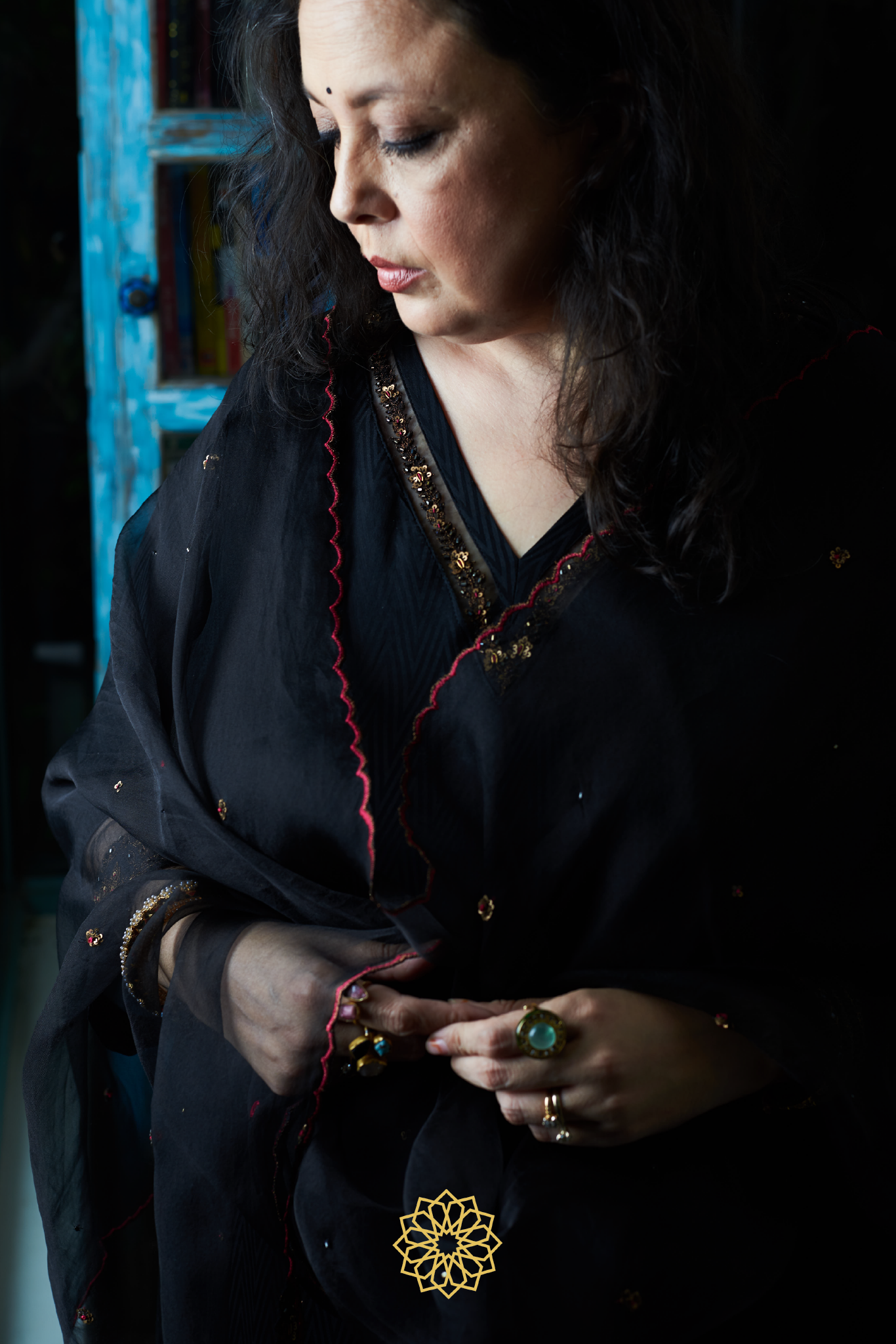 KOHL RED SATIN KURTA SET