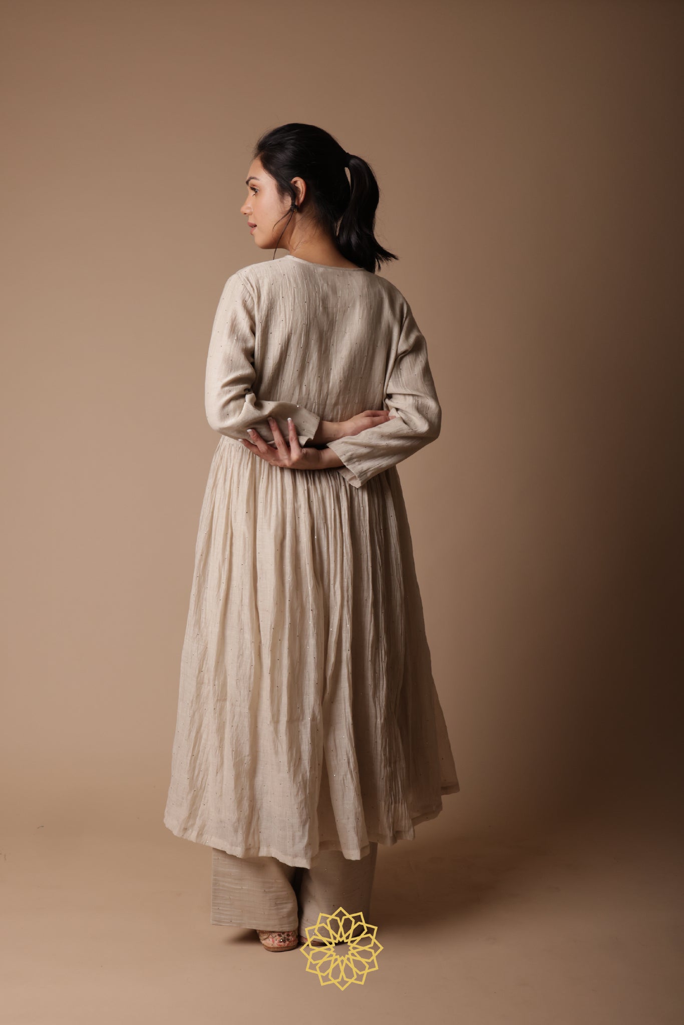 NITYA ALMOND