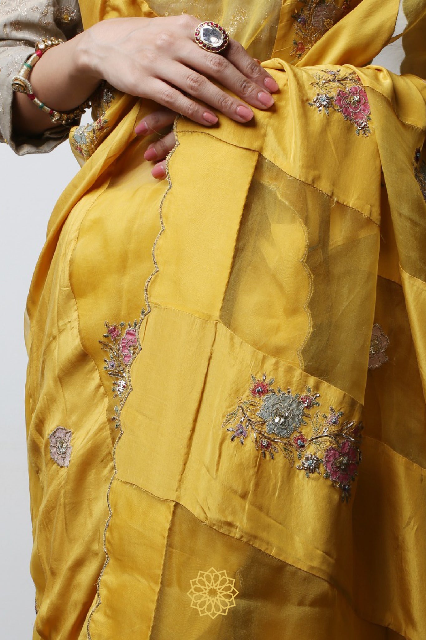 PAVNI EMBROIDERED SAREE WITH BLOUSE