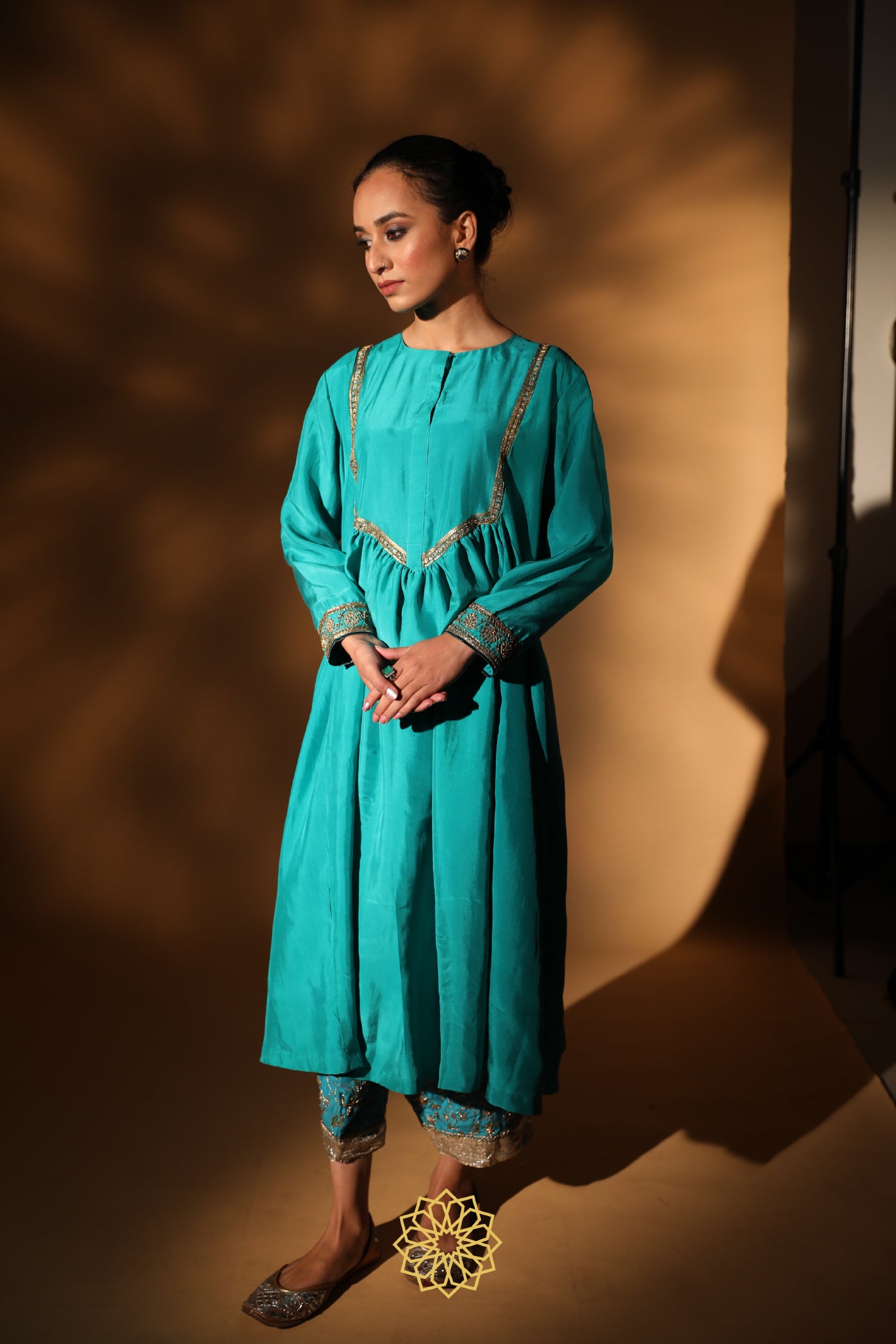 PREYA EMBROIDERED SILK KURTA SET
