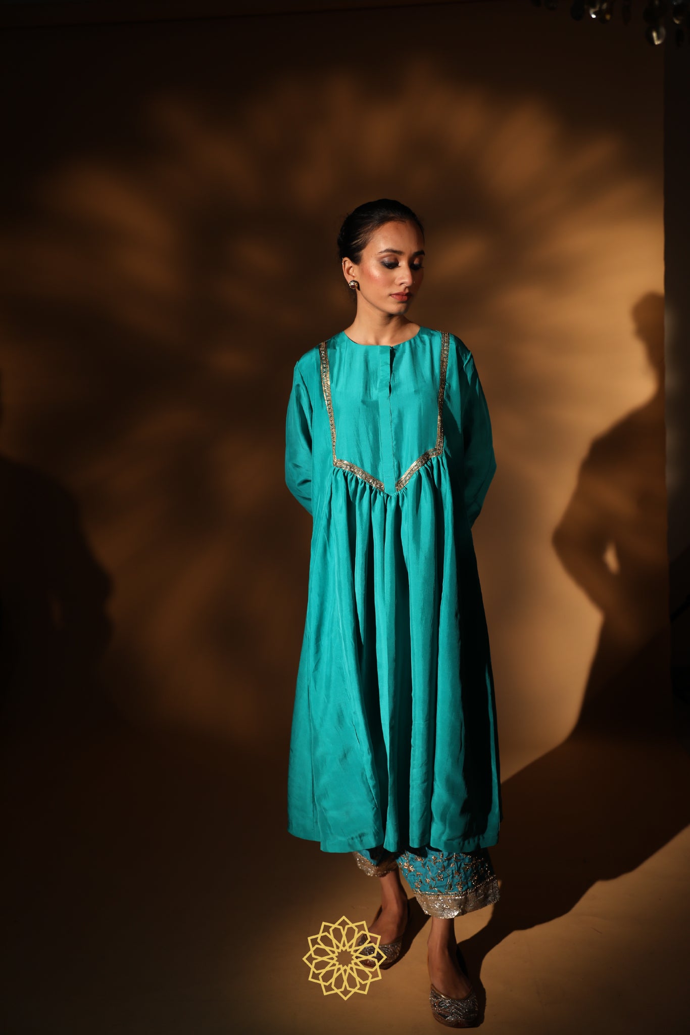 PREYA EMBROIDERED SILK KURTA SET