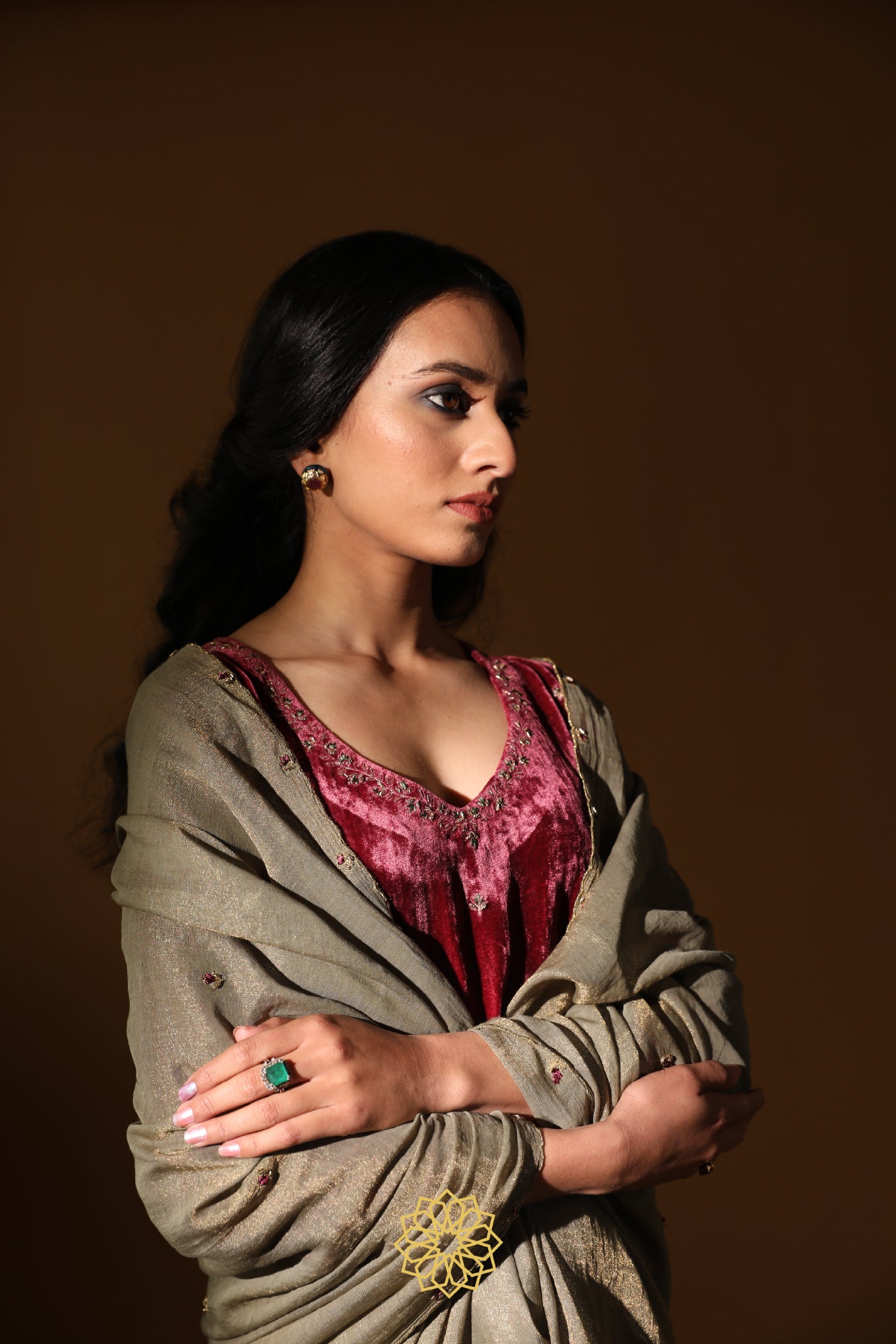 RUMI EMBROIDERED VELVET KURTA SET