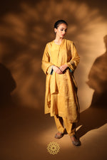 Load image into Gallery viewer, SAIE EMBROIDERED SILK KURTA SET

