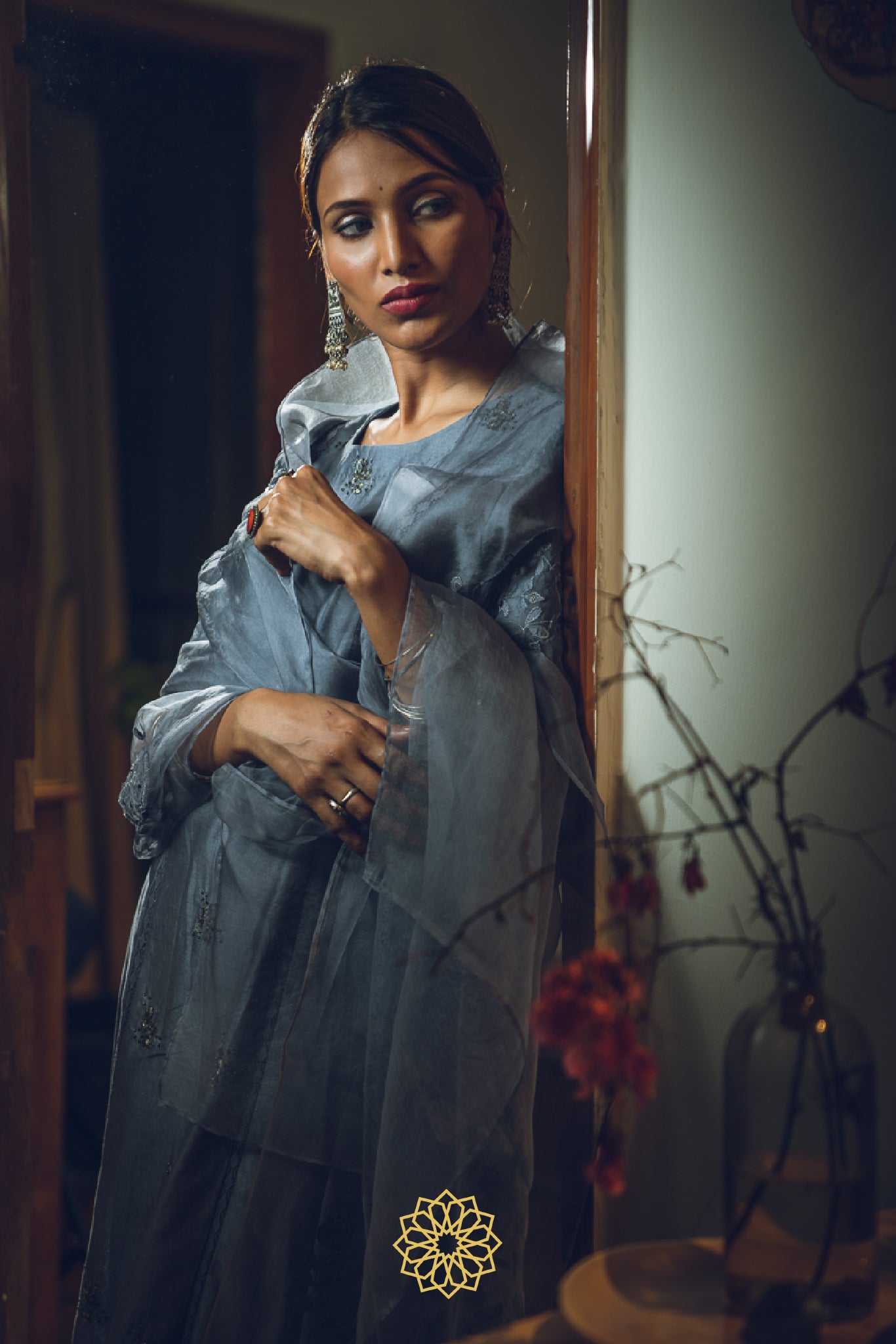 SAPPHIRE GREY EMBROIDERED KURTA SET