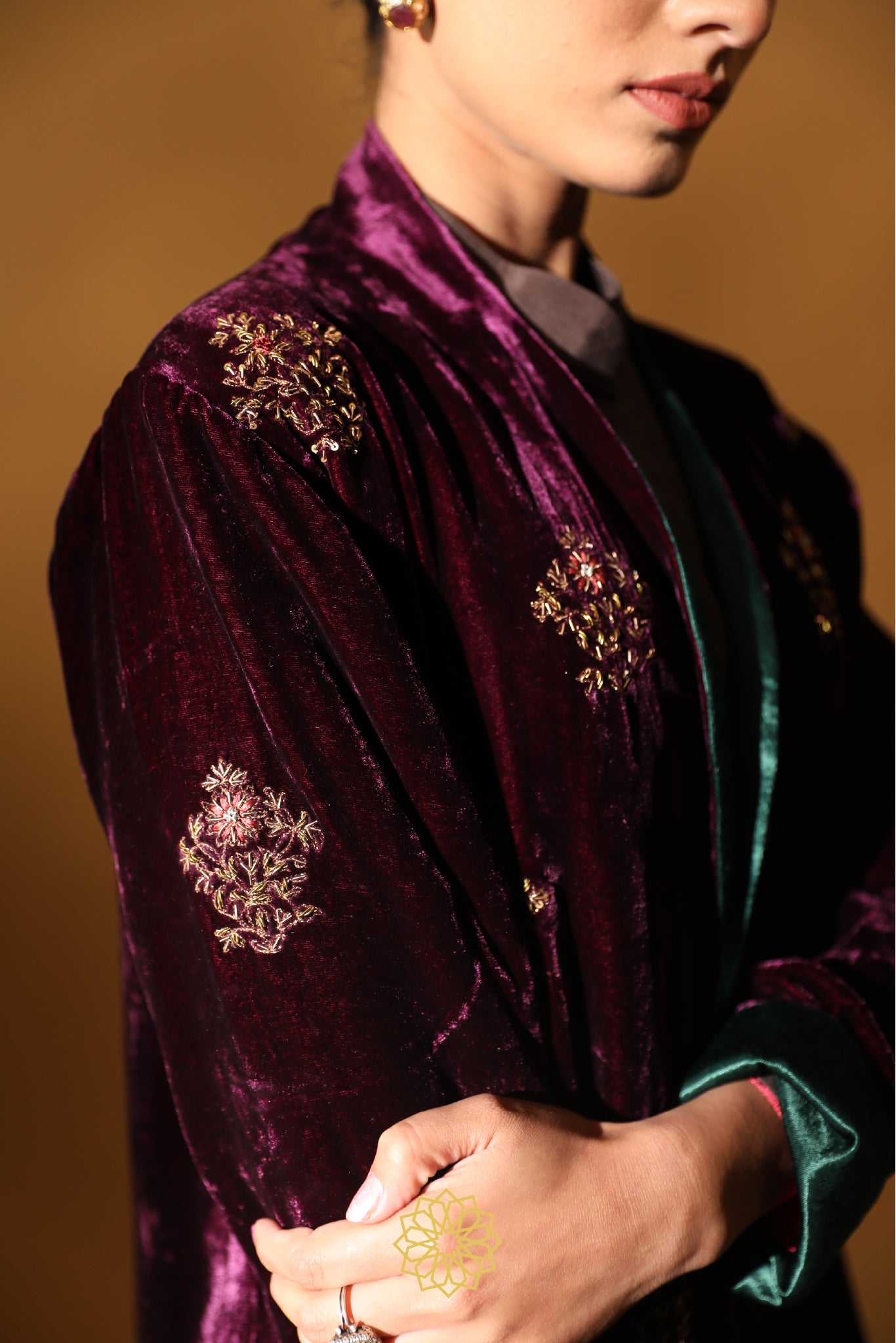 ZAARA EMBROIDERED VELVET JACKET