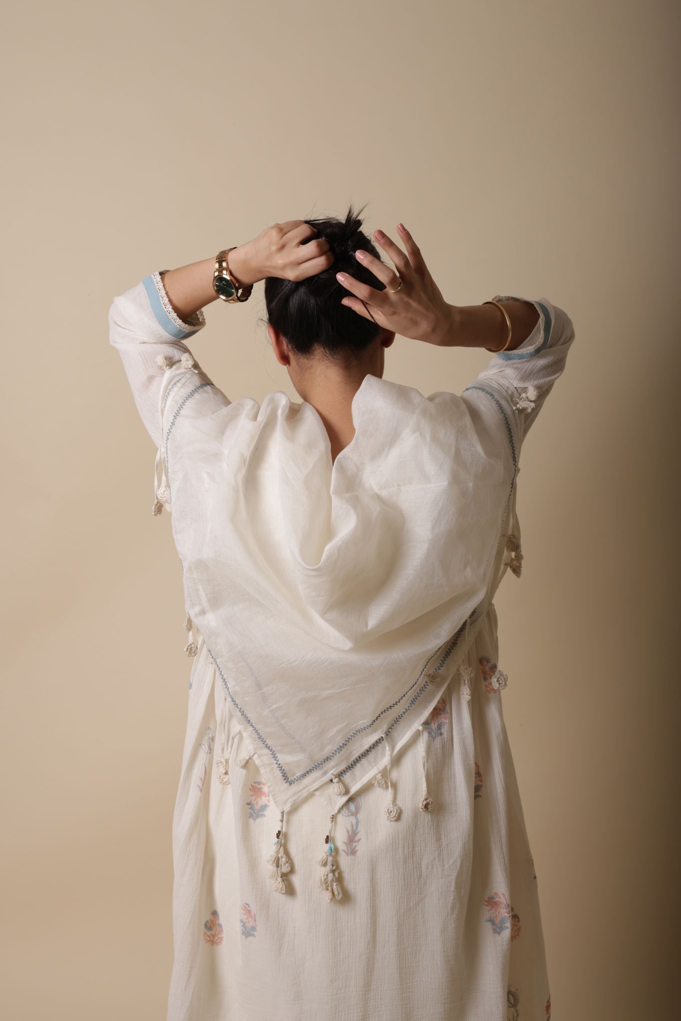 MIA WHITE BLOCK PRINTED CHANDERI SILK AND CREPE COTTON KURTA