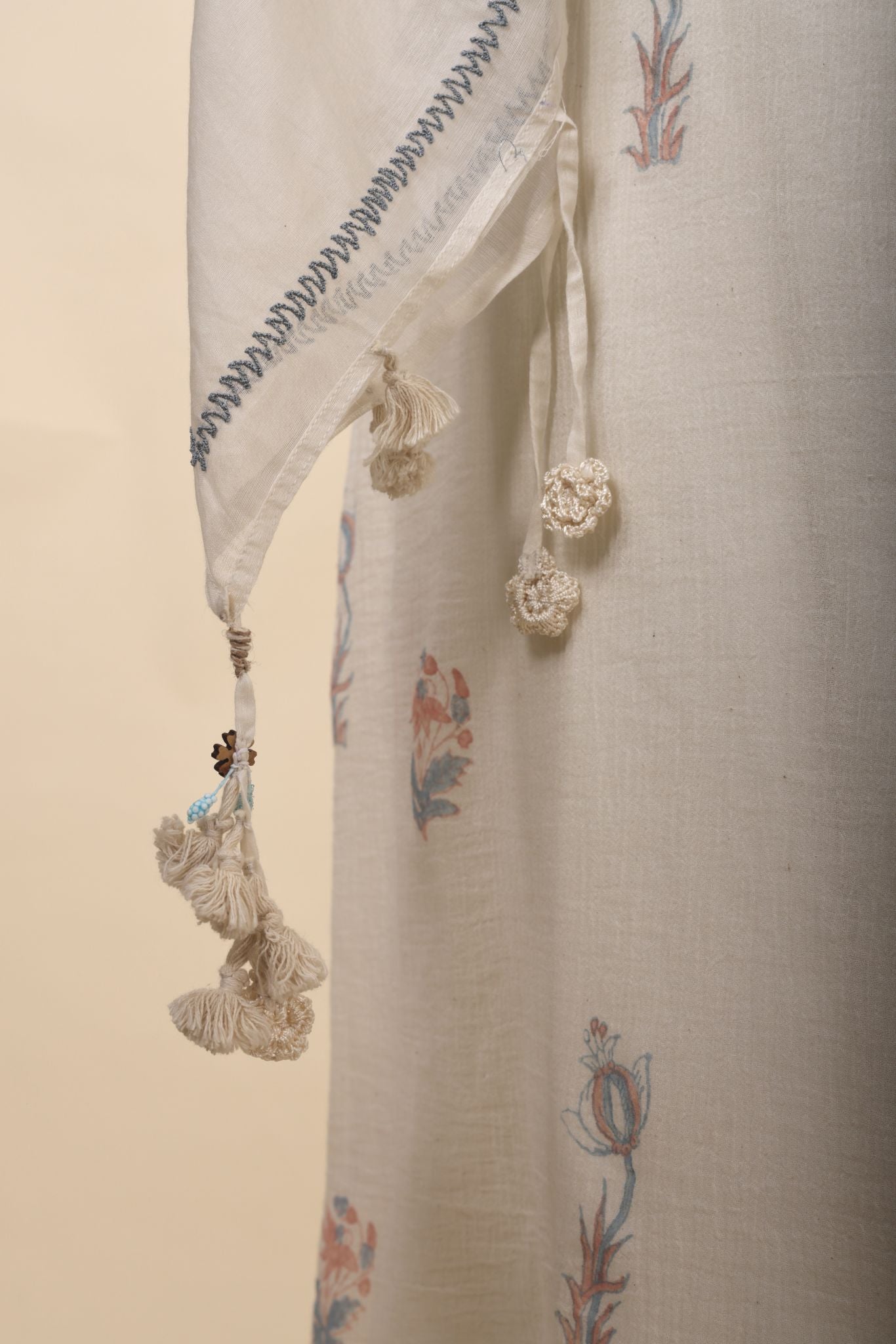 MIA WHITE BLOCK PRINTED CHANDERI SILK AND CREPE COTTON KURTA