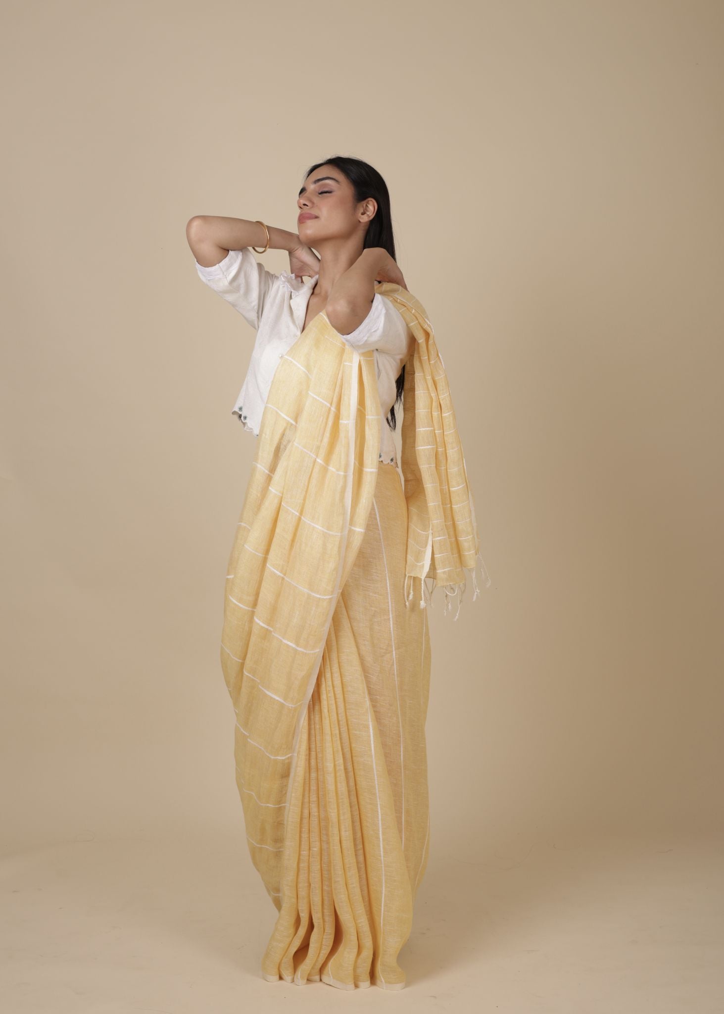 PIA HANDWOVEN LINEN SAREE