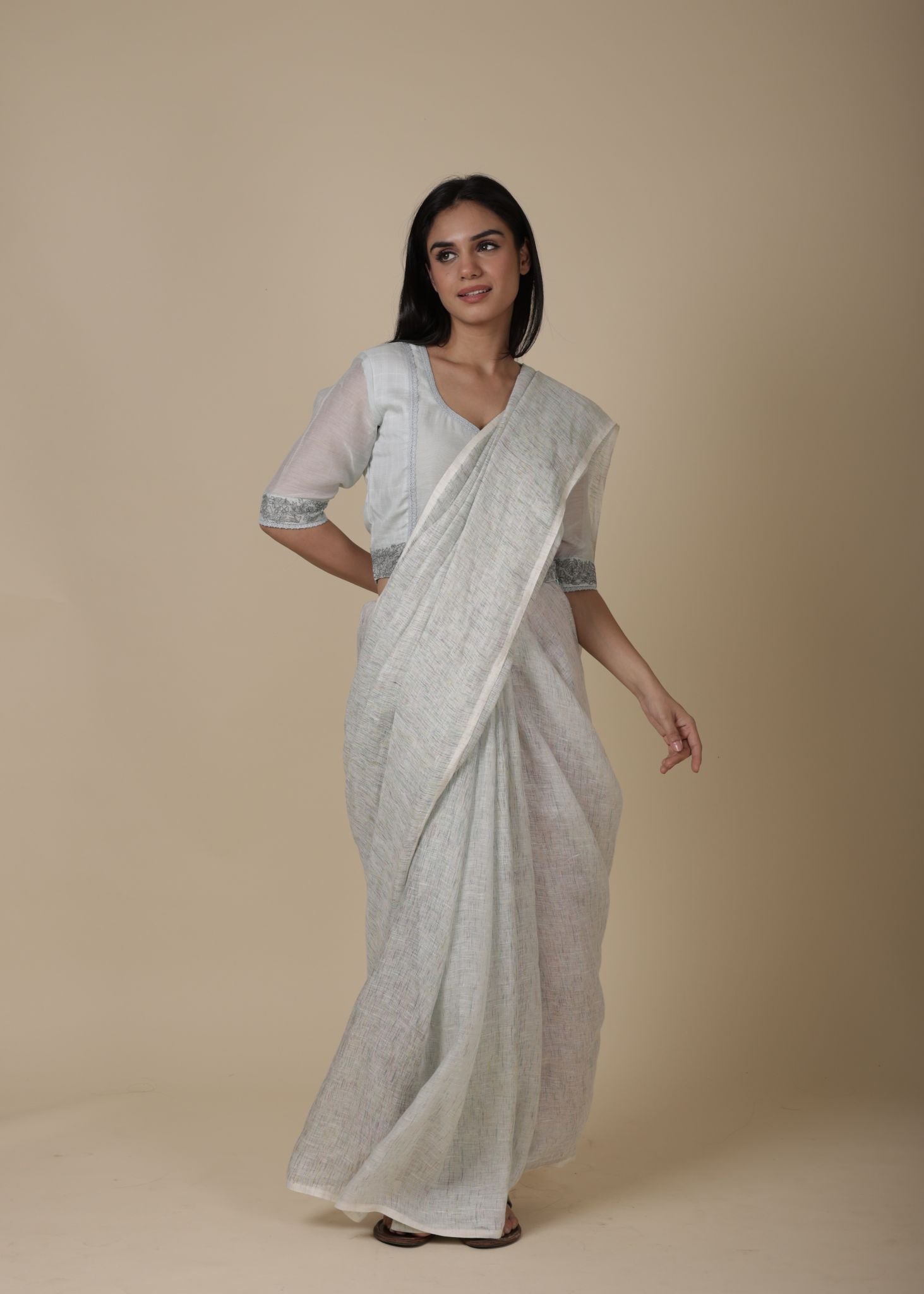 SIA HANDWOVEN LINEN SAREE