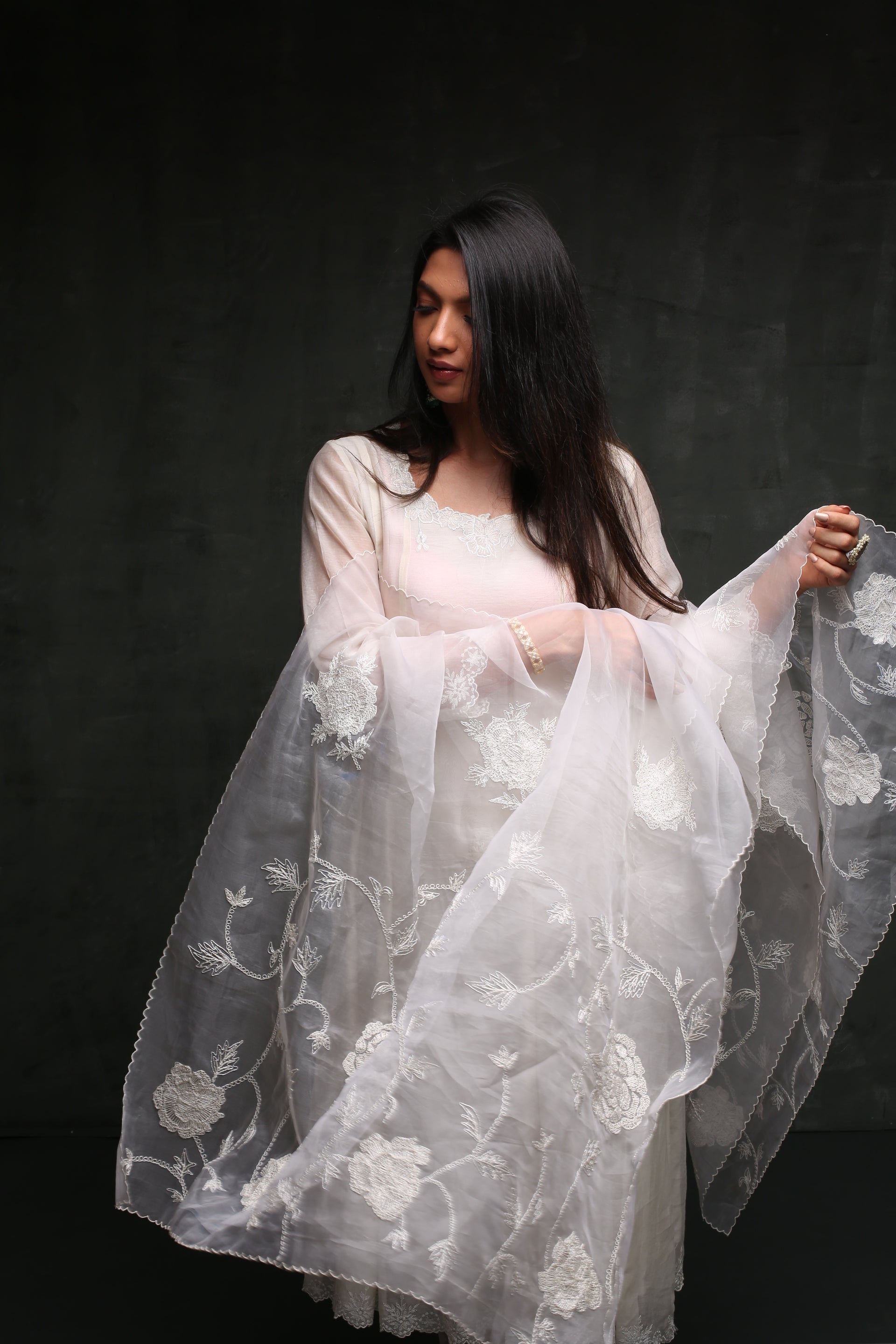 PEARL WHITE EMBROIDERED KURTA SET