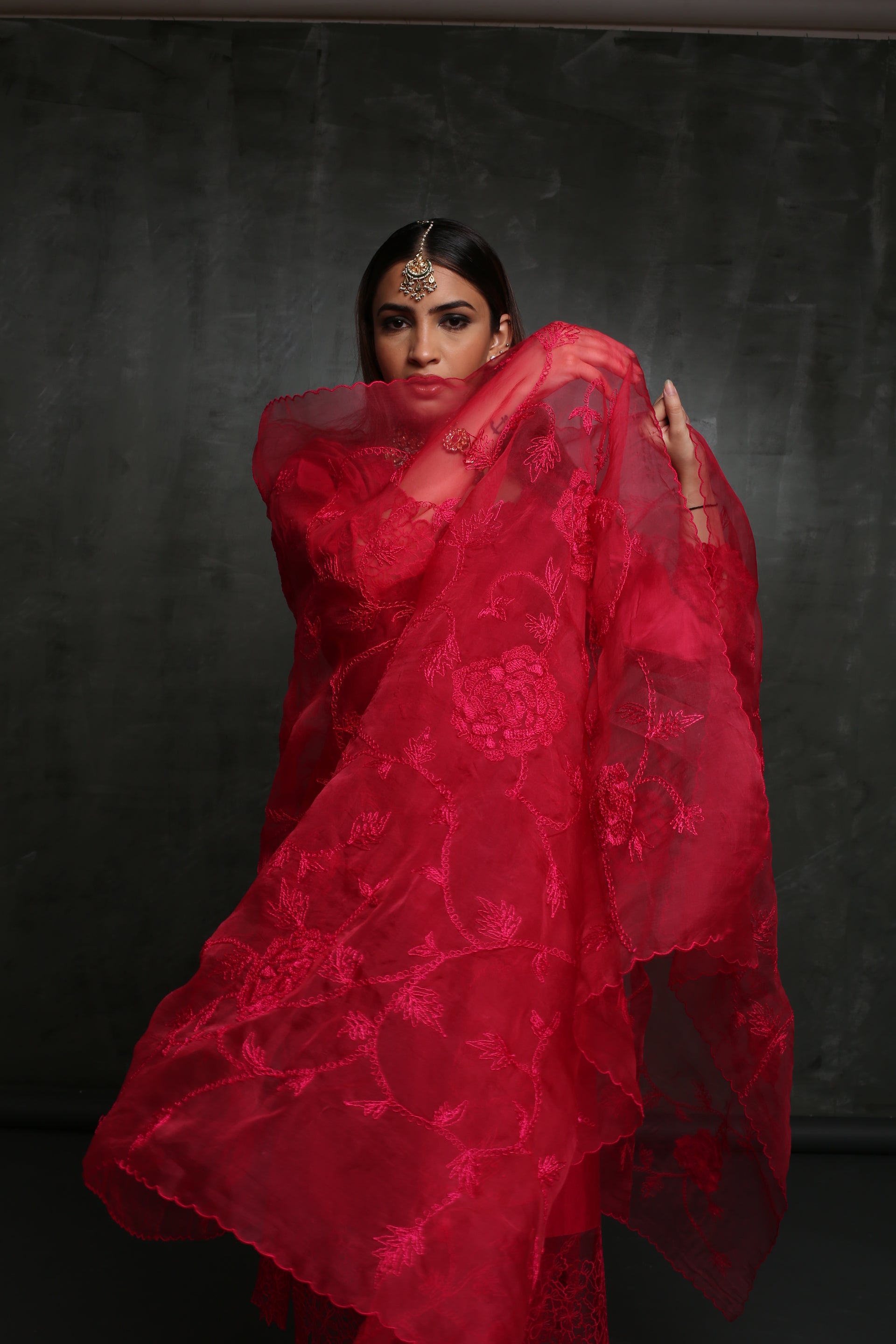 FUSCIA EMBROIDERED KURTA SET