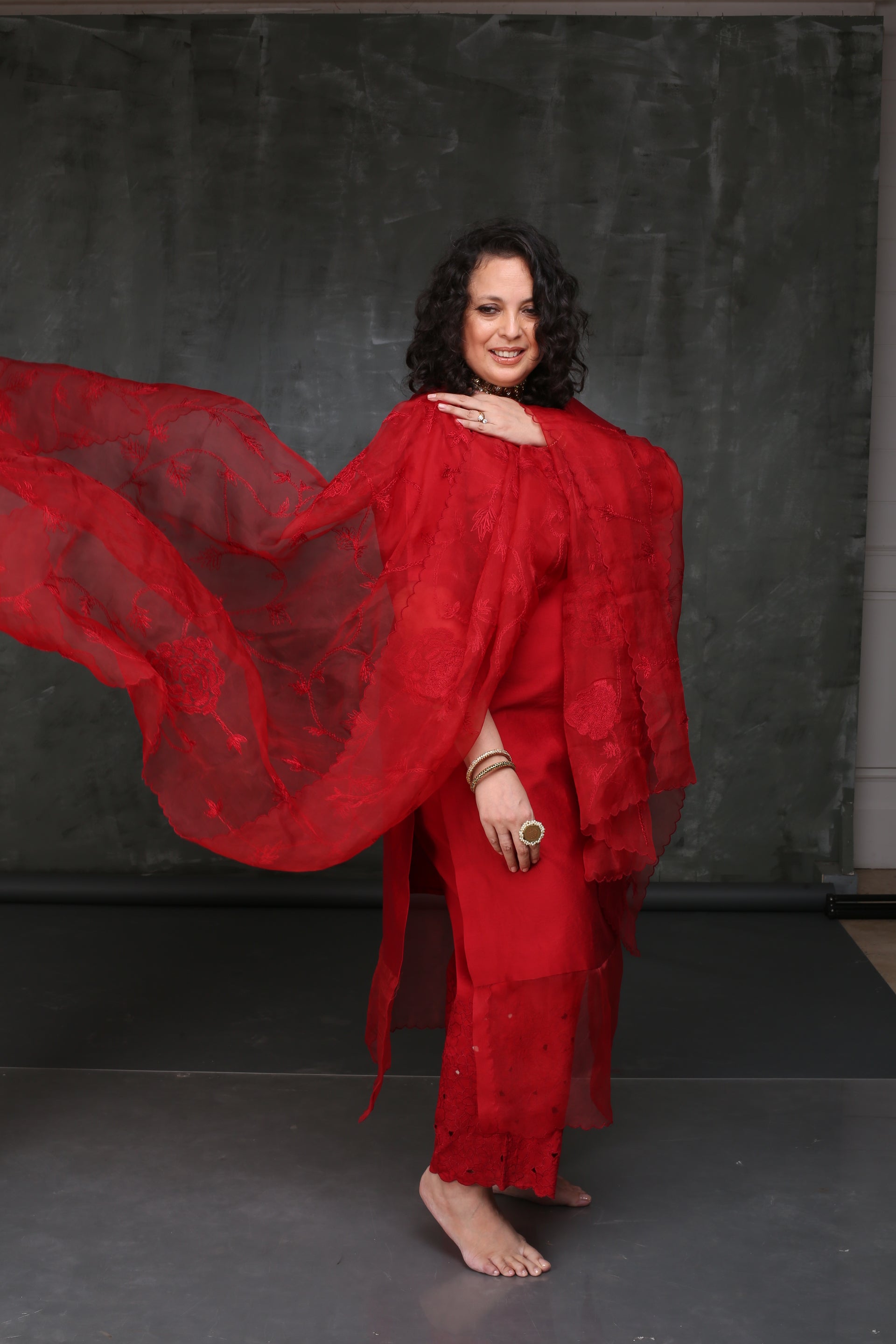 ROSE RED EMBROIDERED KURTA SET