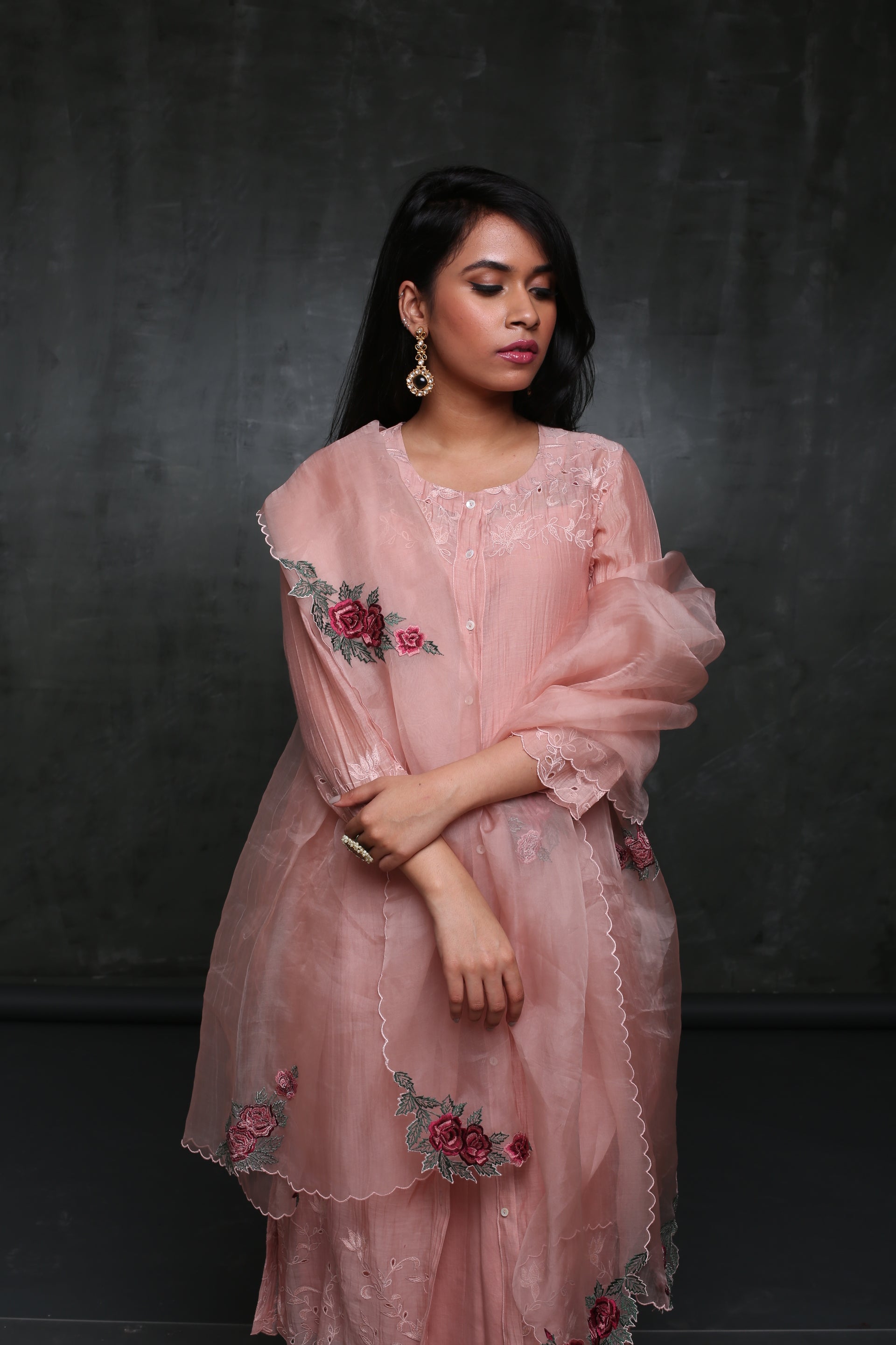 SALMON PINK EMBROIDERED KURTA SET
