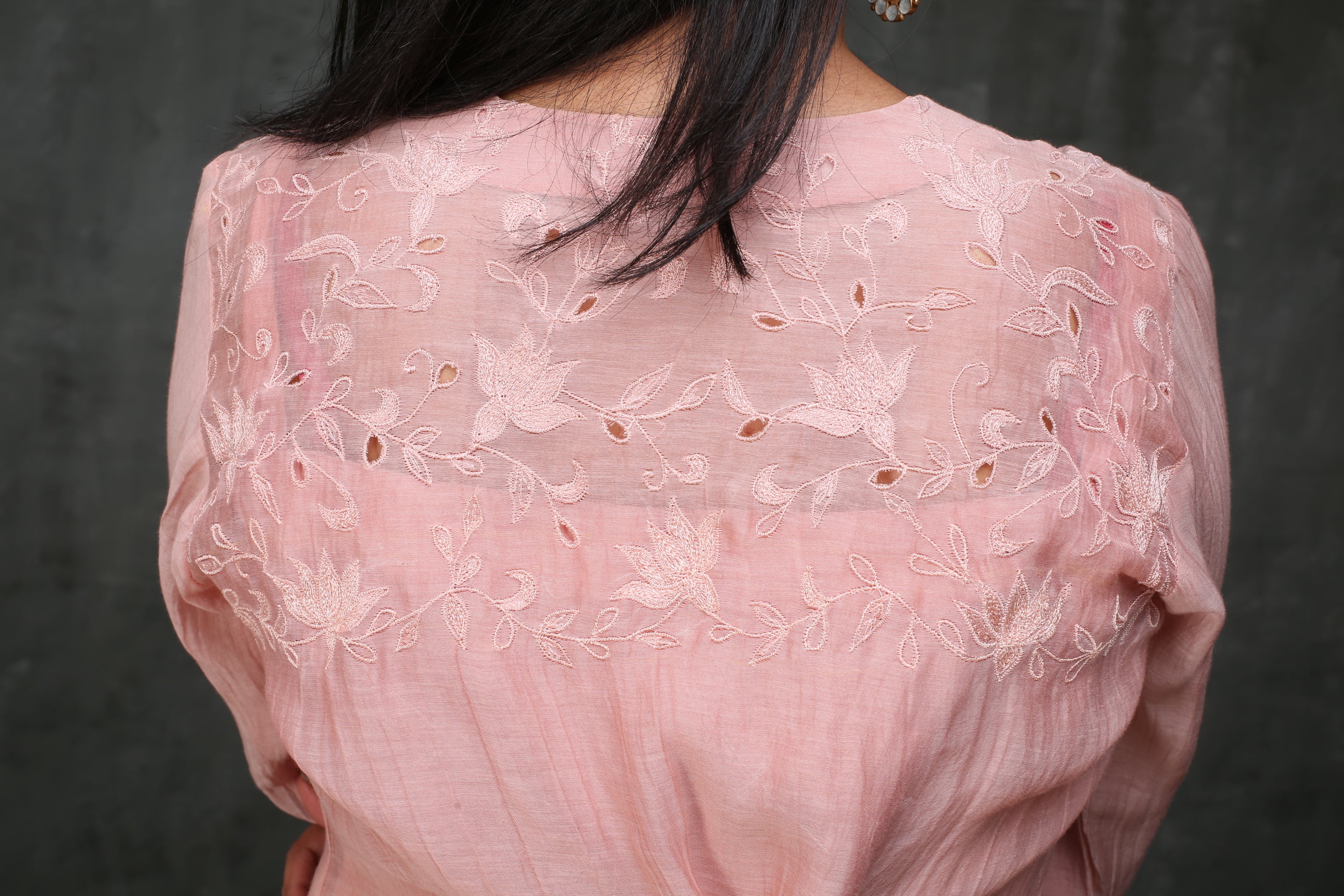 SALMON PINK EMBROIDERED KURTA SET